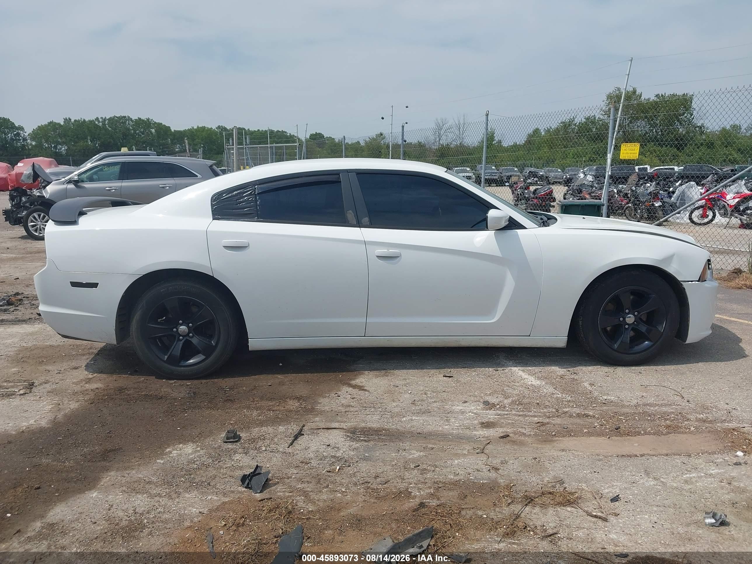 2011 Dodge Charger White vin: 2B3CL3CG2BH577725