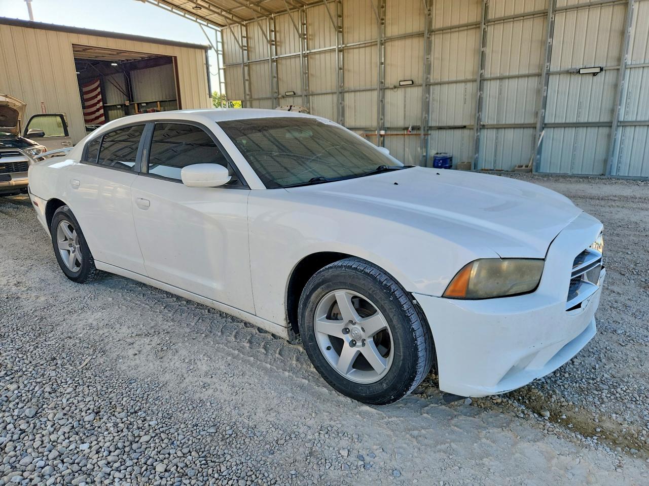 2011 Dodge Charger White vin: 2B3CL3CG2BH586375