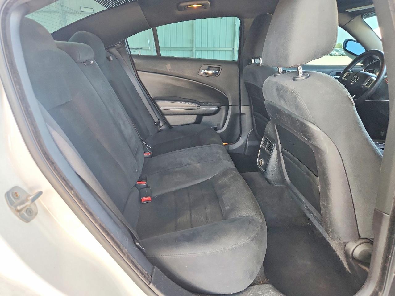 2011 Dodge Charger White vin: 2B3CL3CG2BH586375