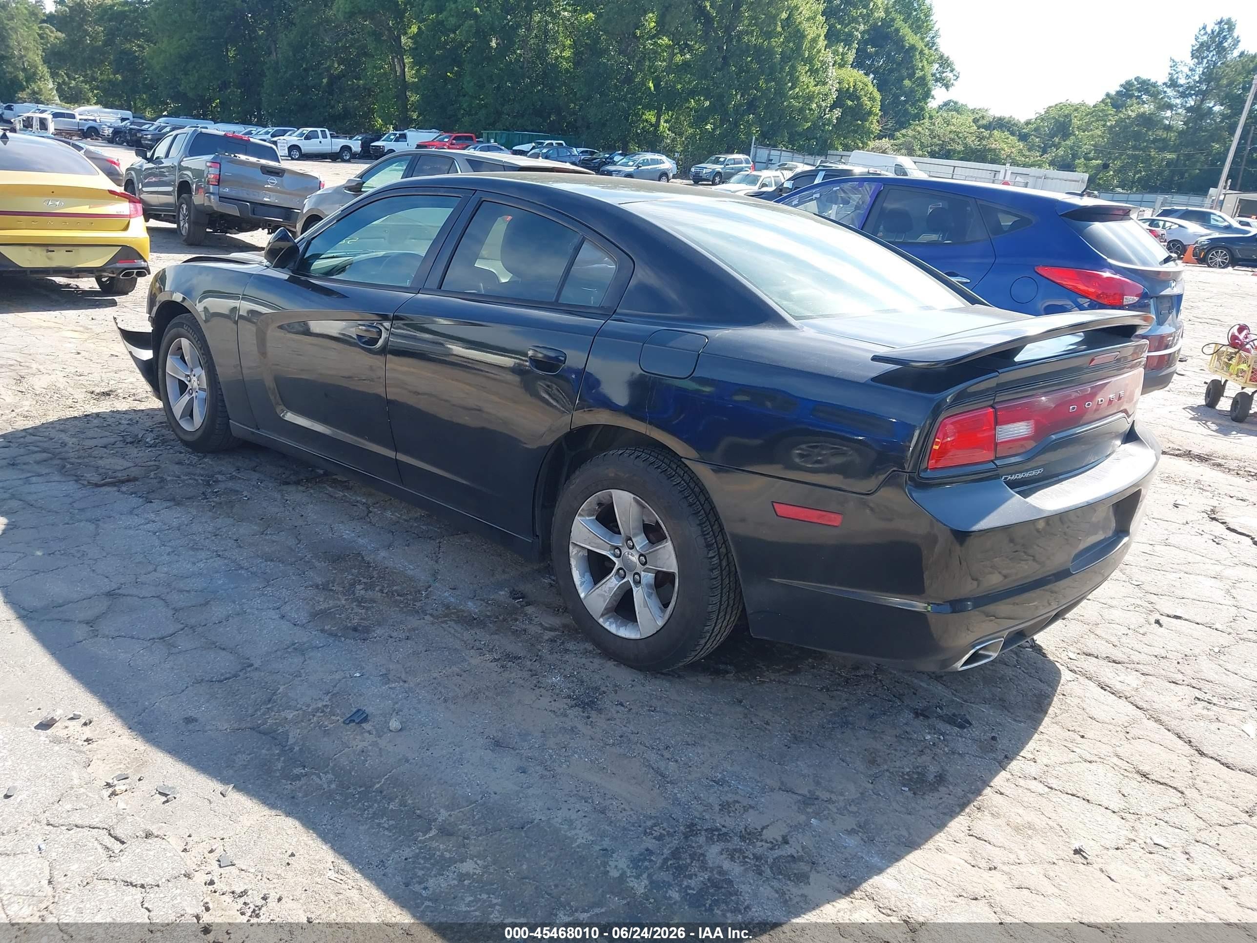 2011 Dodge Charger   Black vin: 2B3CL3CG3BH525097