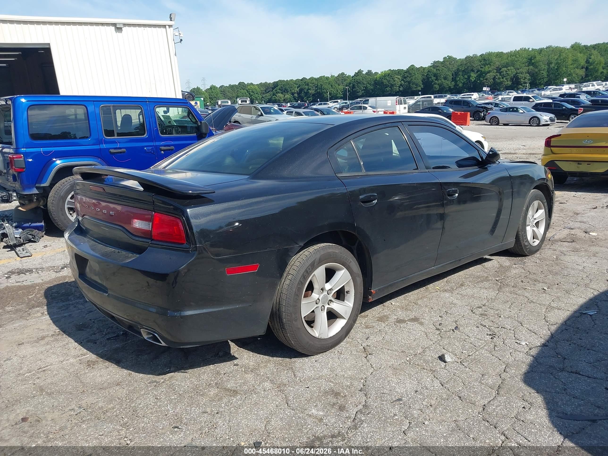 2011 Dodge Charger   Black vin: 2B3CL3CG3BH525097