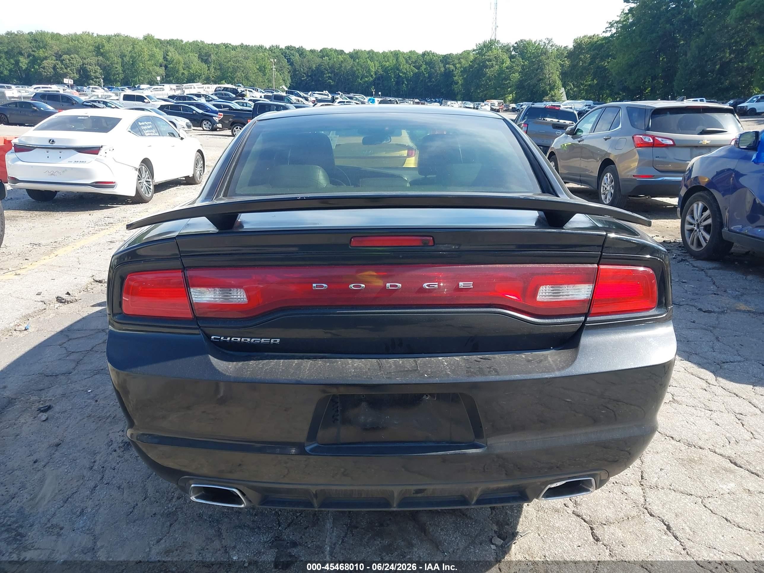2011 Dodge Charger   Black vin: 2B3CL3CG3BH525097