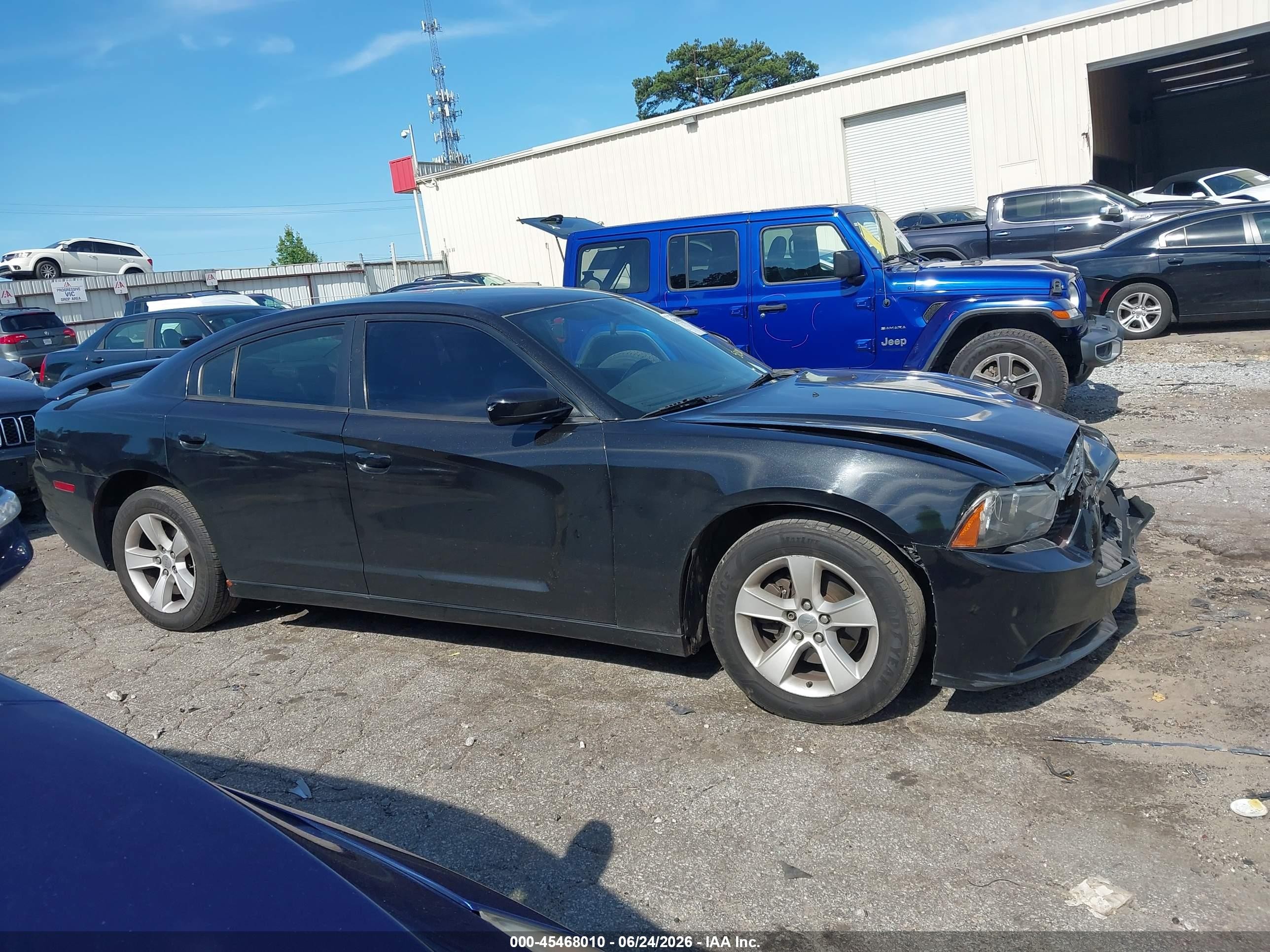 2011 Dodge Charger   Black vin: 2B3CL3CG3BH525097