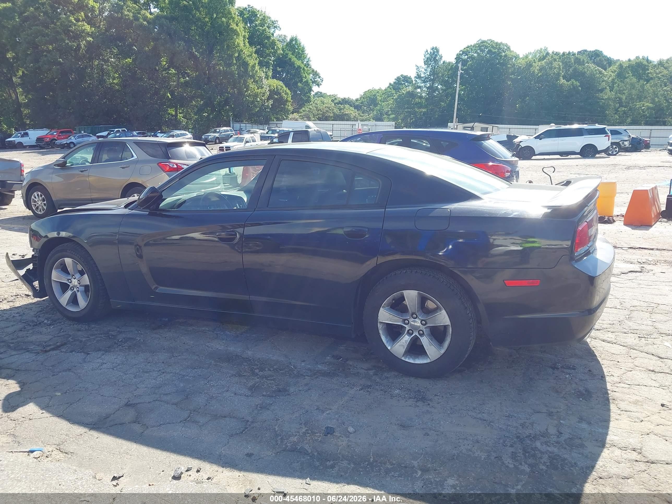 2011 Dodge Charger   Black vin: 2B3CL3CG3BH525097