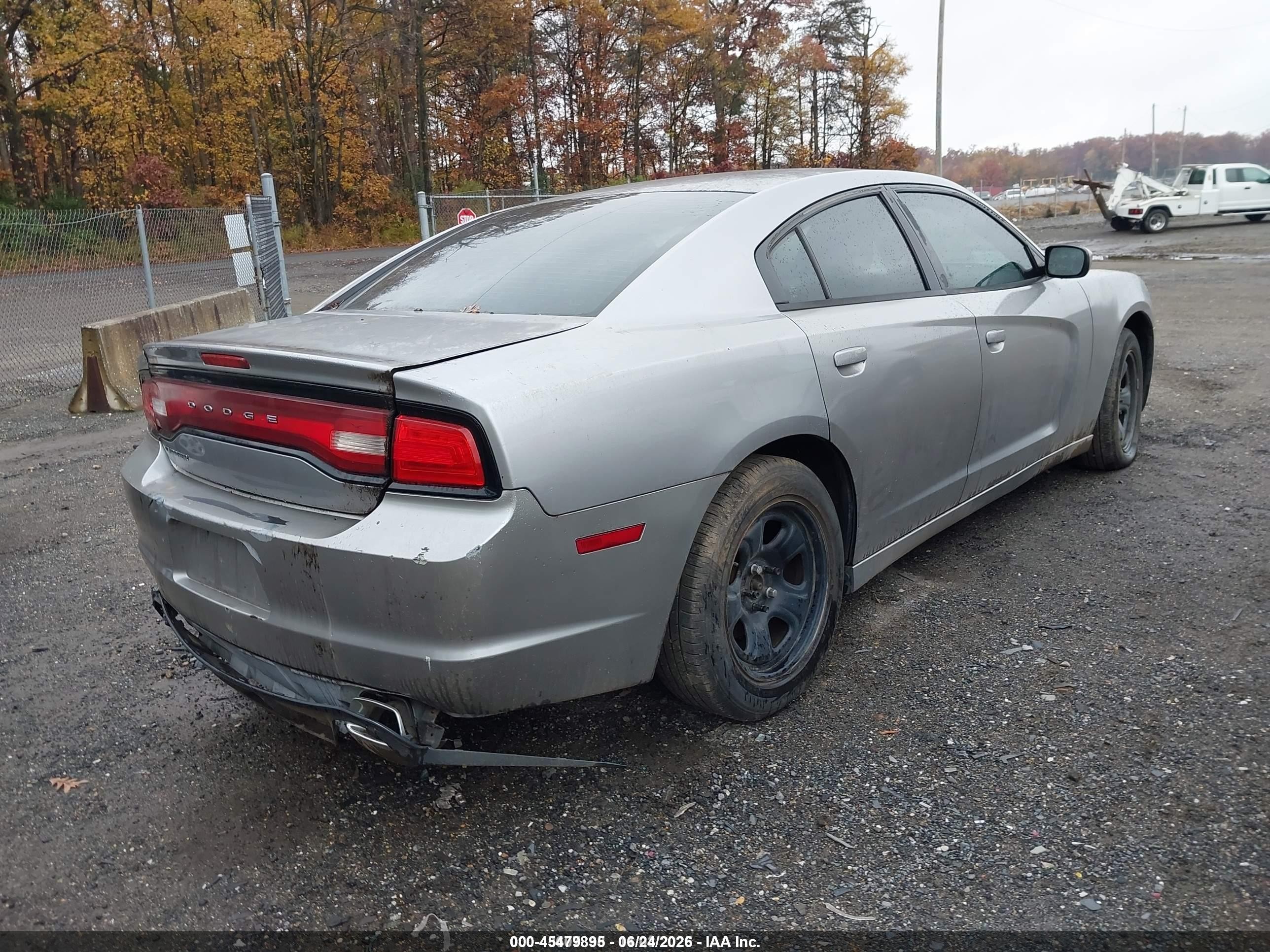 2011 Dodge Charger   Gray vin: 2B3CL3CG3BH532437