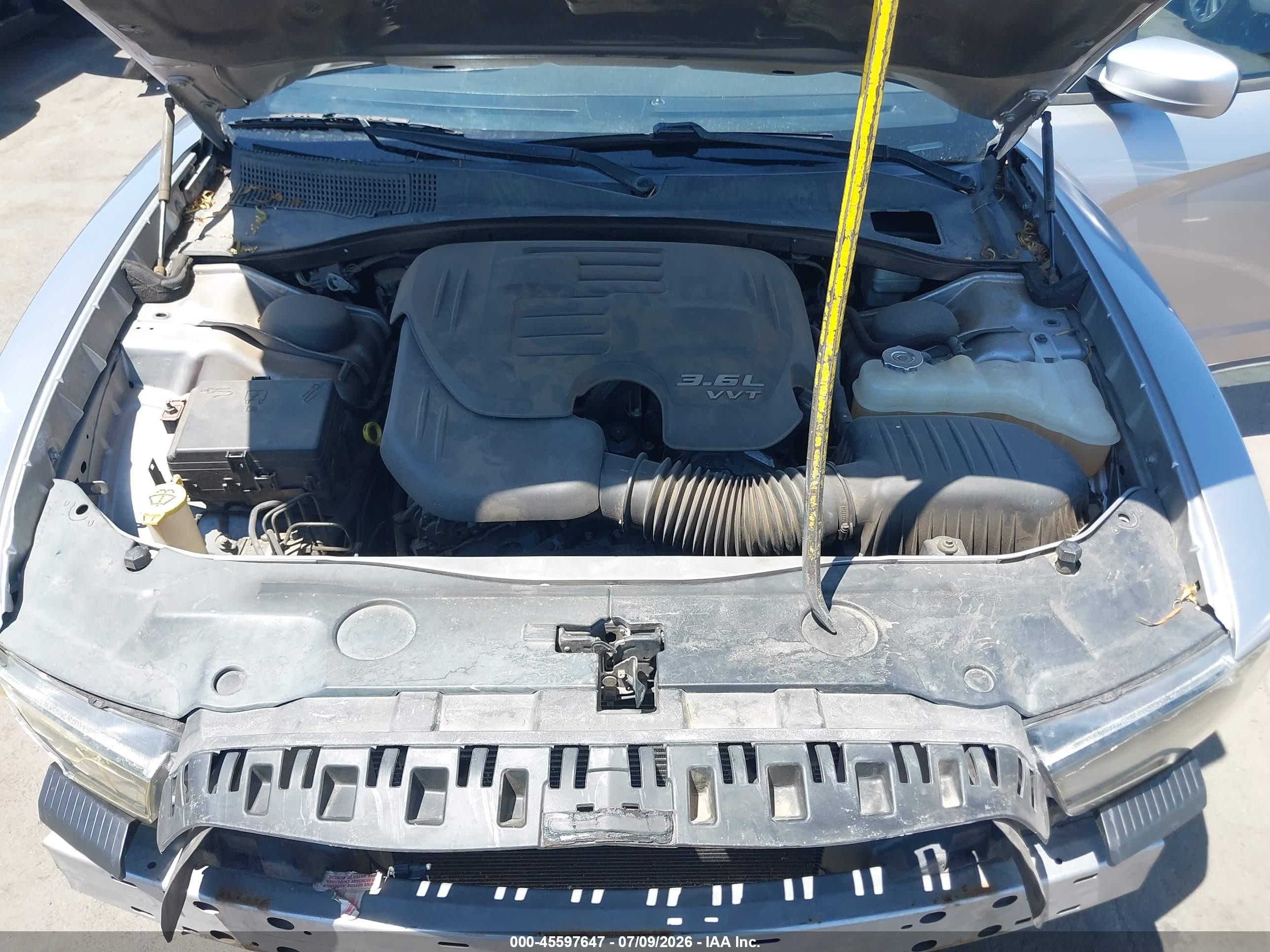 2011 Dodge Charger Silver vin: 2B3CL3CG4BH532219