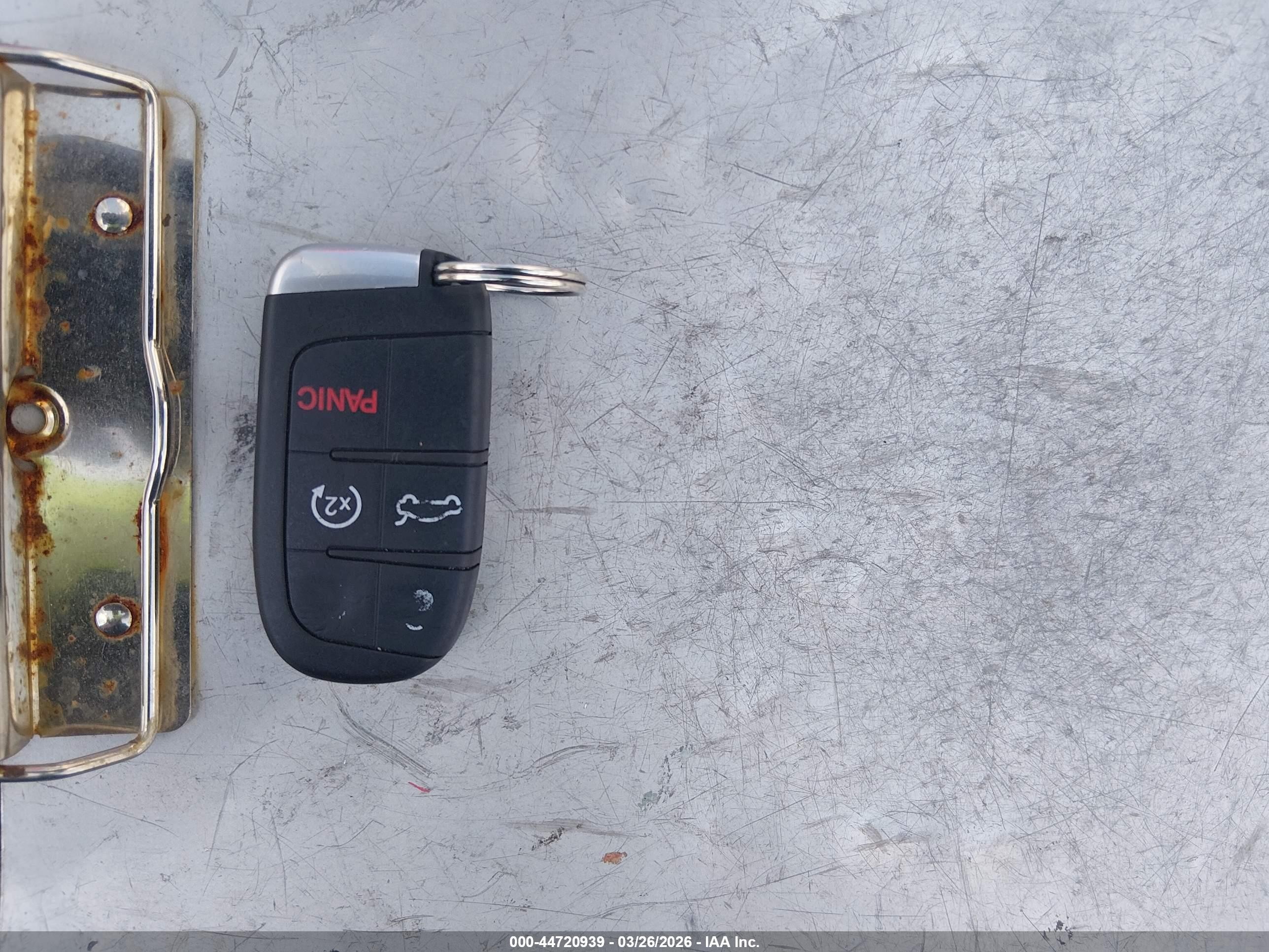 2011 Dodge Charger   Серый vin: 2B3CL3CG4BH577130