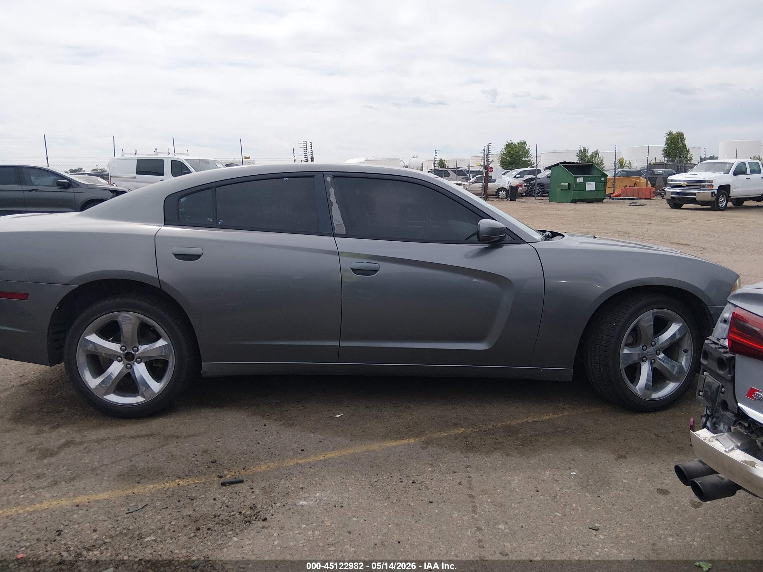 2011 Dodge Charger   Gray vin: 2B3CL3CG5BH527630