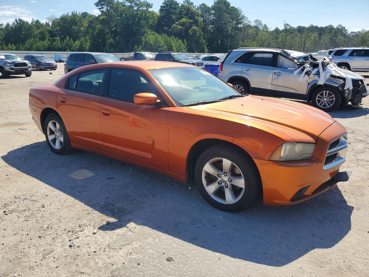 2011 Dodge Charger Orange vin: 2B3CL3CG5BH541205