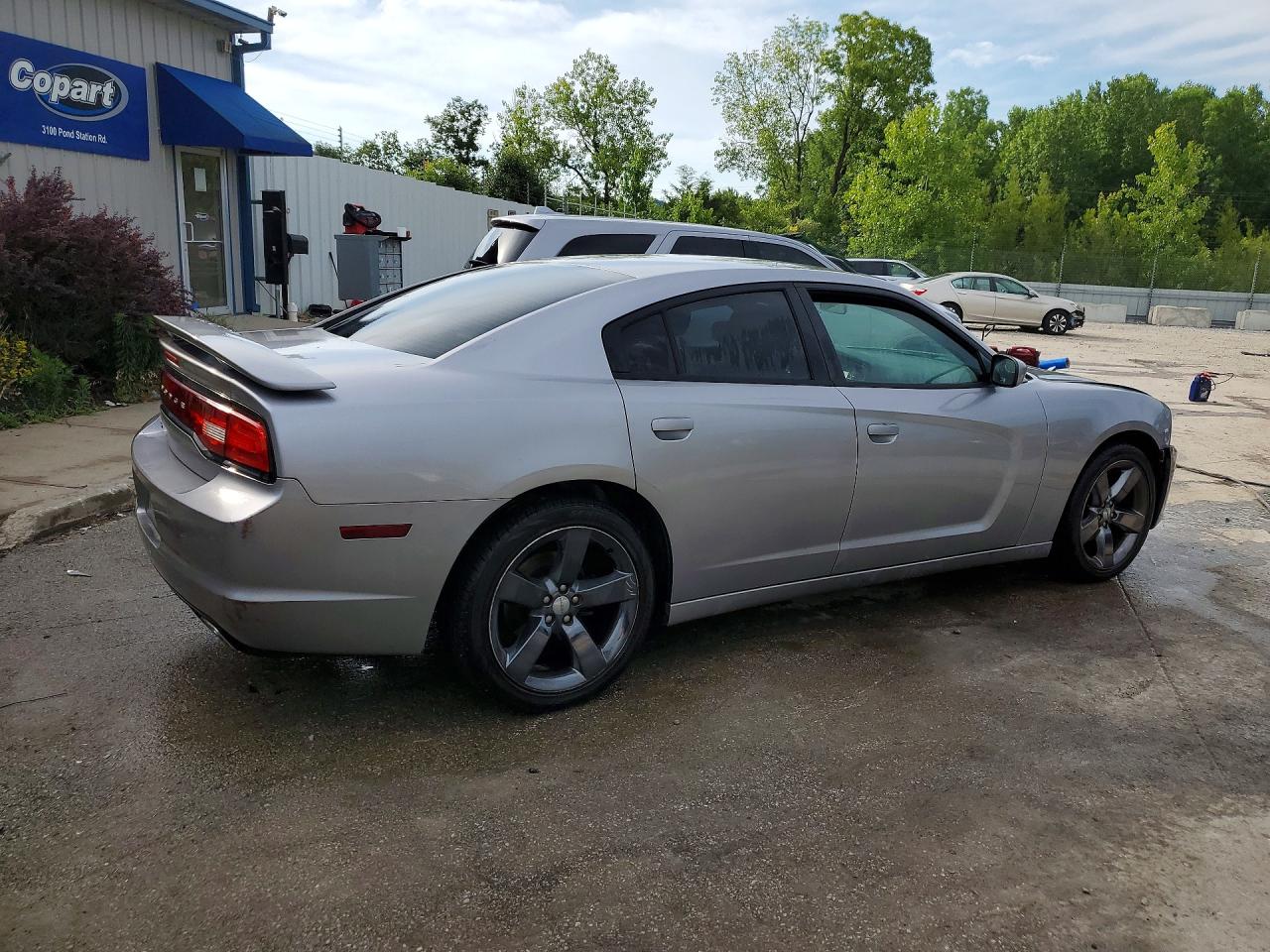 2011 Dodge Charger Silver vin: 2B3CL3CG6BH525000