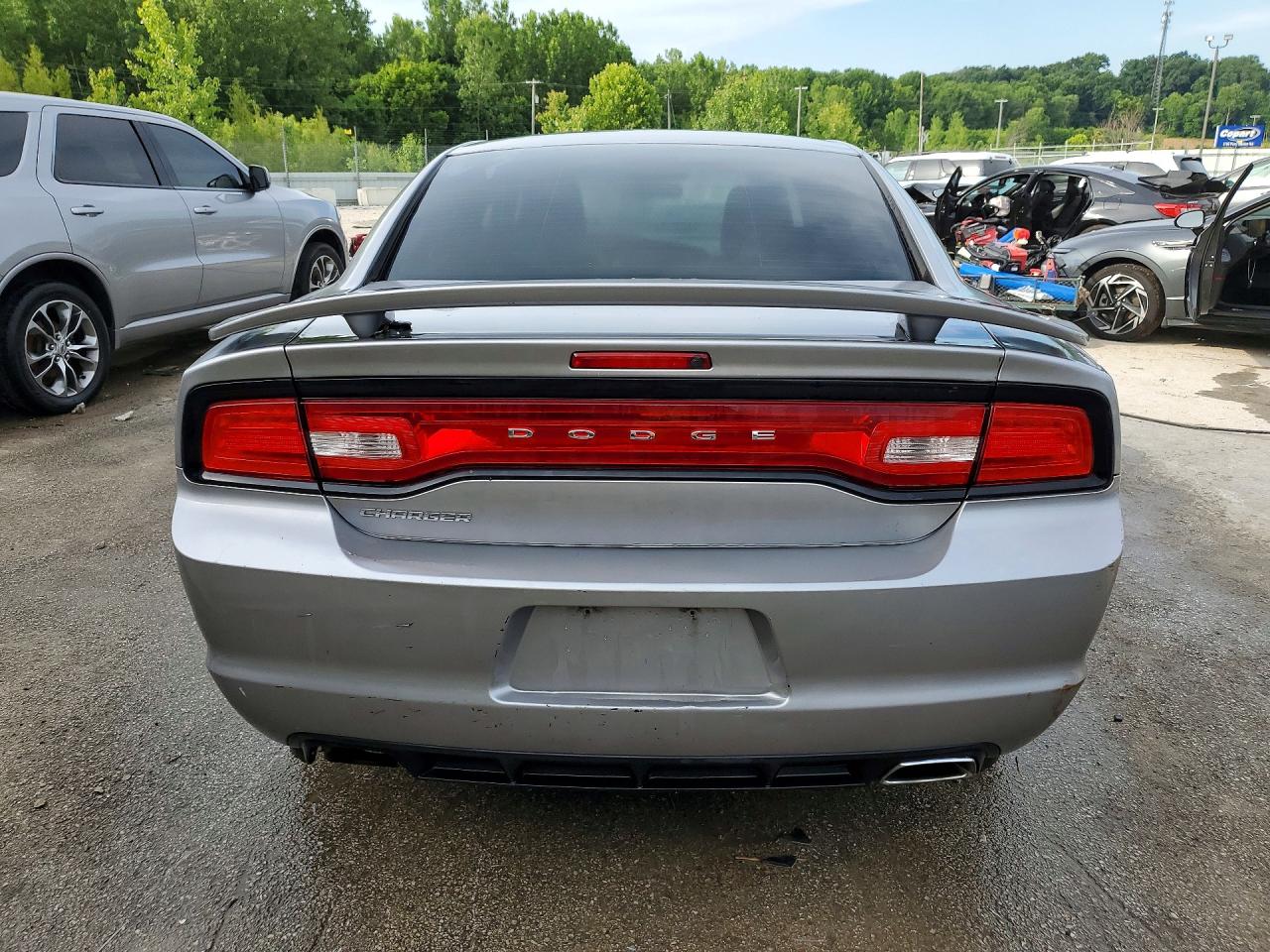 2011 Dodge Charger Silver vin: 2B3CL3CG6BH525000