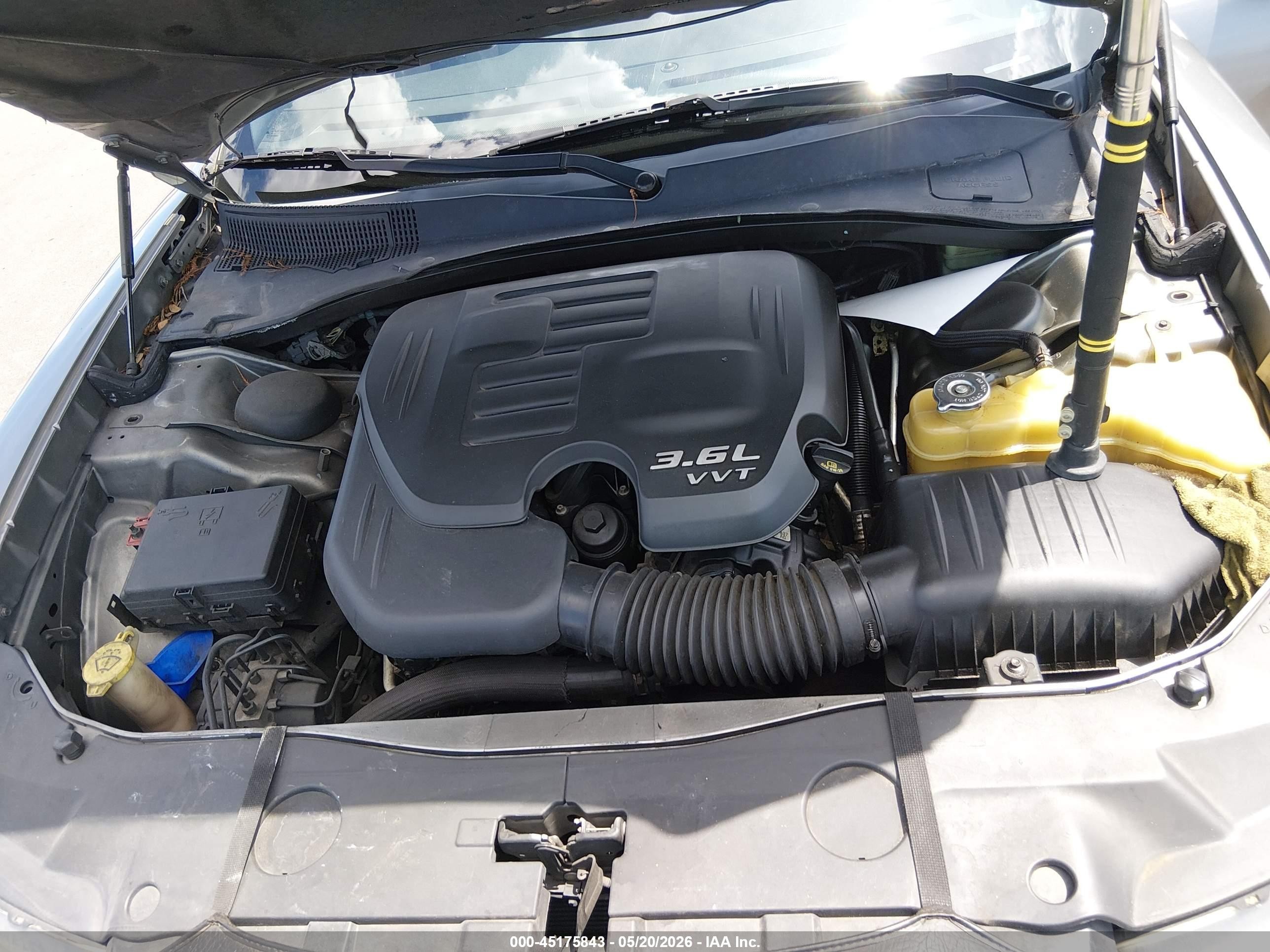 2011 Dodge Charger   Gray vin: 2B3CL3CG6BH608006