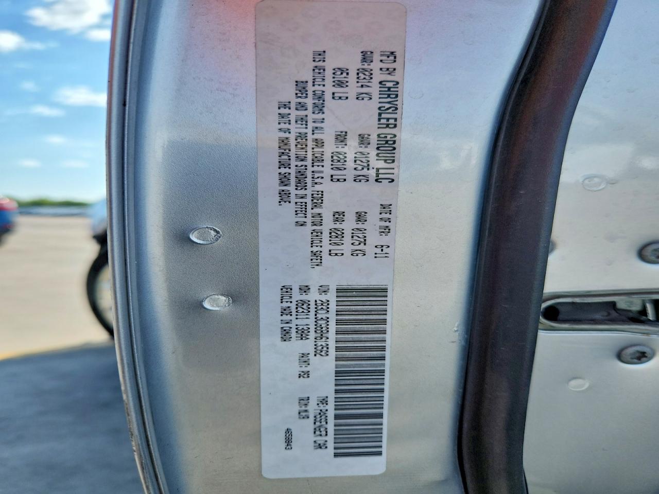 2011 Dodge Charger Серебряный vin: 2B3CL3CG6BH613562