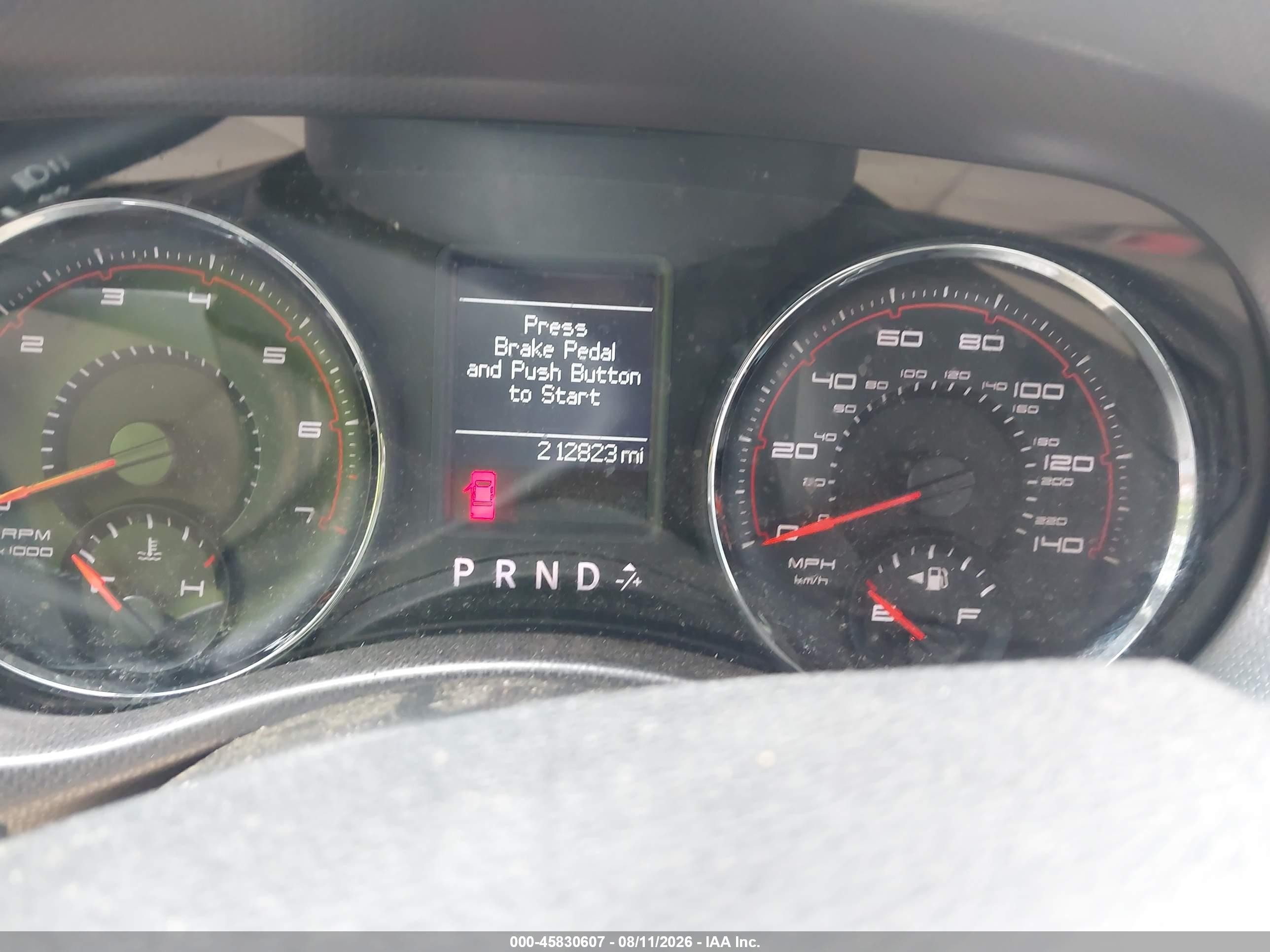 2011 Dodge Charger   Серебряный vin: 2B3CL3CG7BH520758
