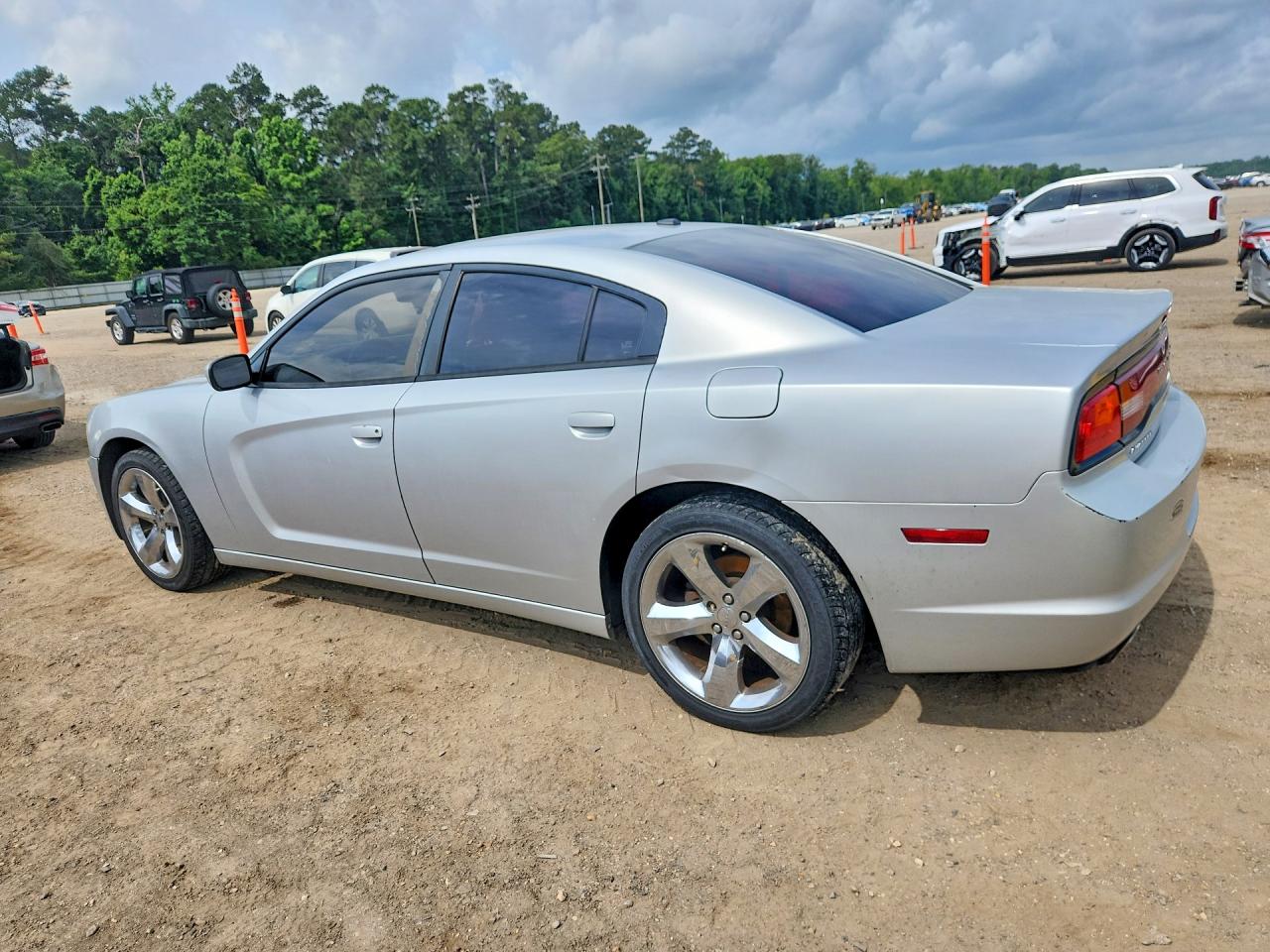 2011 Dodge Charger Silver vin: 2B3CL3CG7BH613568