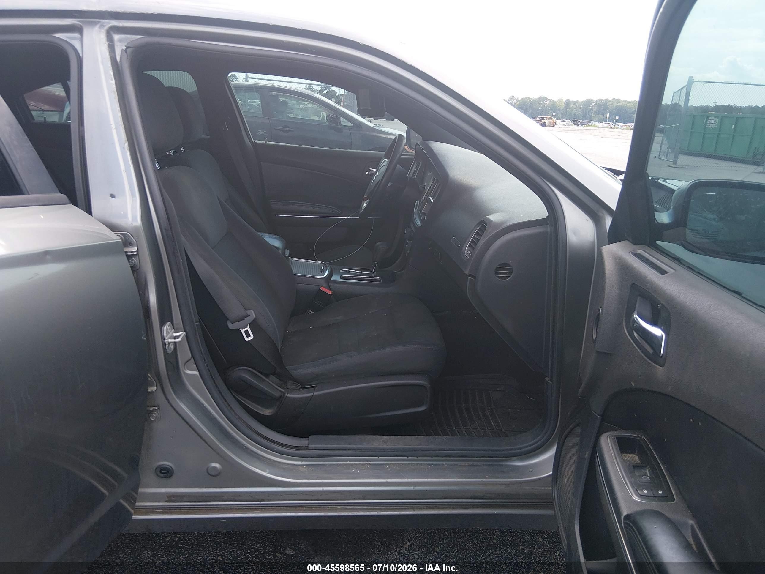 2011 Dodge Charger   Gray vin: 2B3CL3CG8BH577079