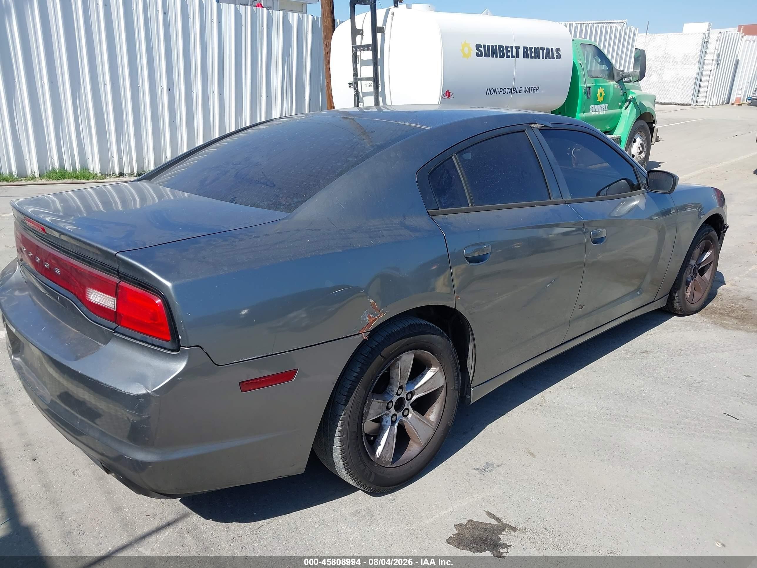 2011 Dodge Charger   Gray vin: 2B3CL3CG8BH612526