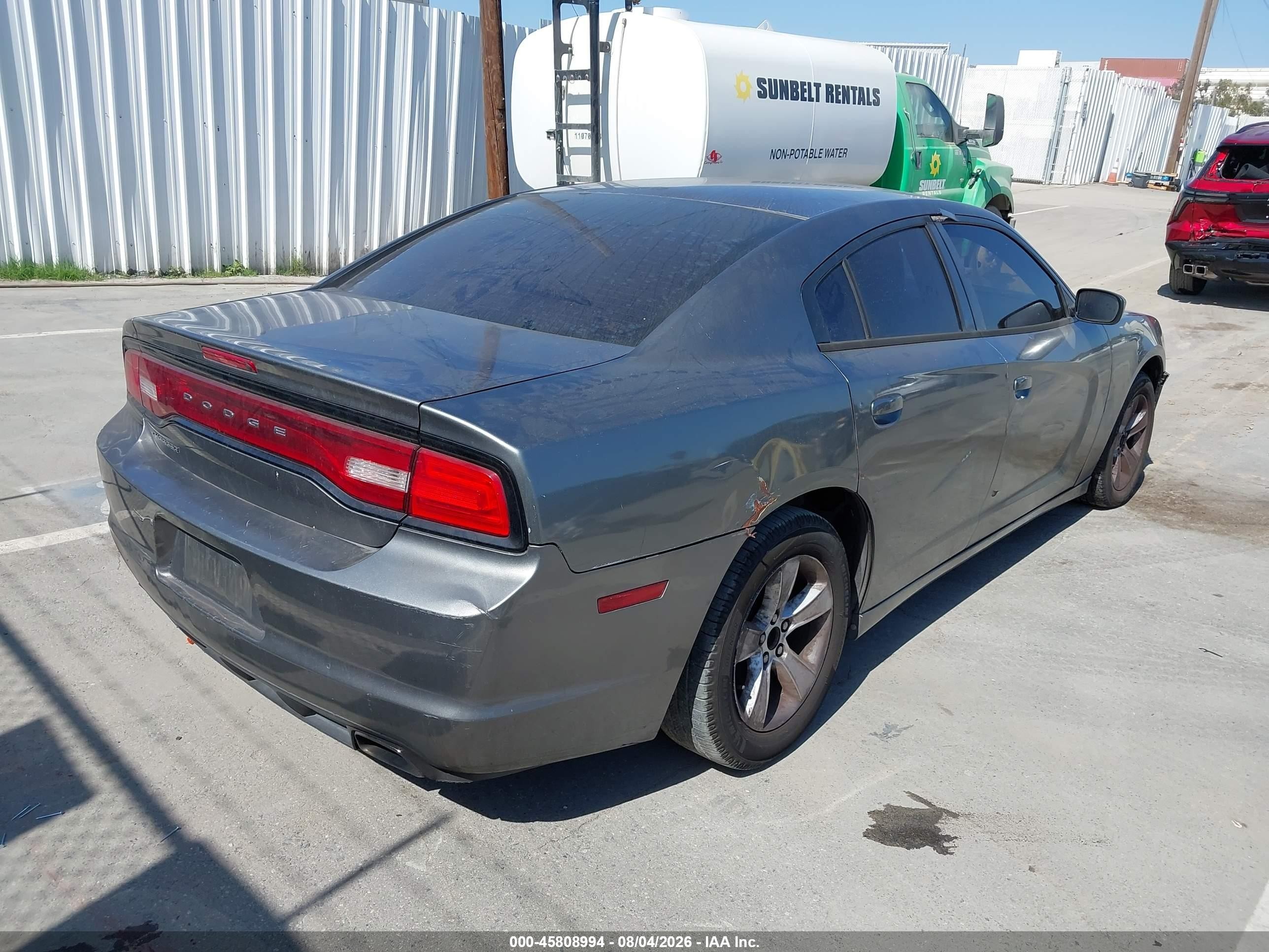 2011 Dodge Charger   Gray vin: 2B3CL3CG8BH612526