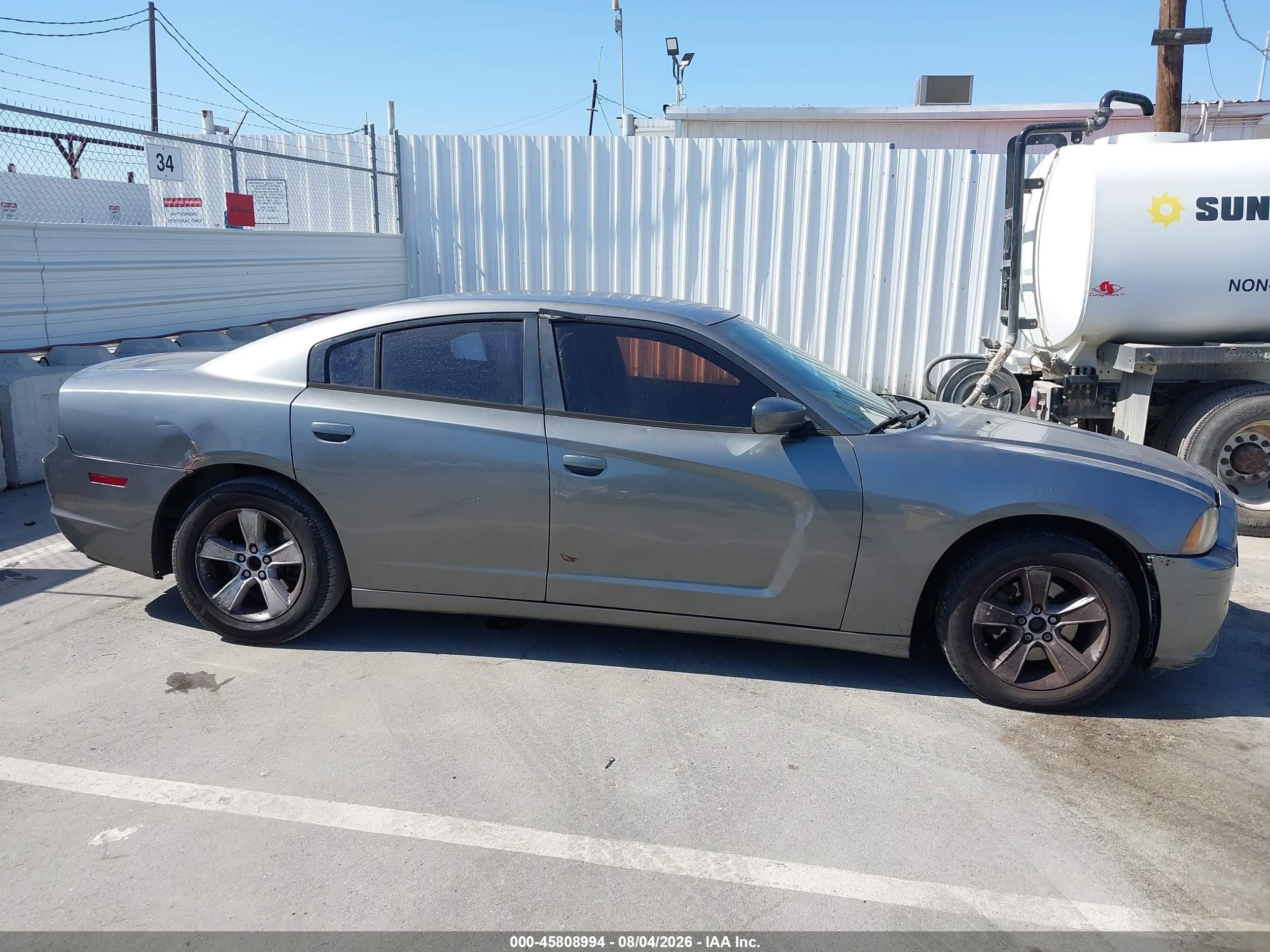 2011 Dodge Charger   Gray vin: 2B3CL3CG8BH612526
