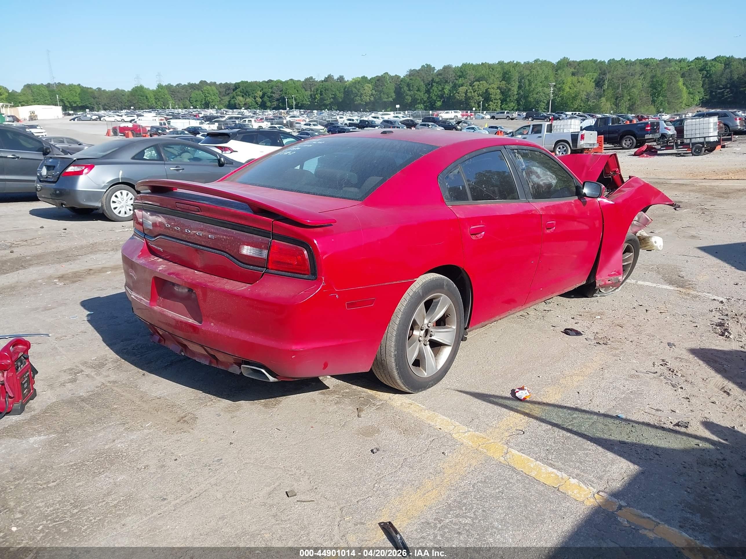 2011 Dodge Charger   Red vin: 2B3CL3CG9BH527095