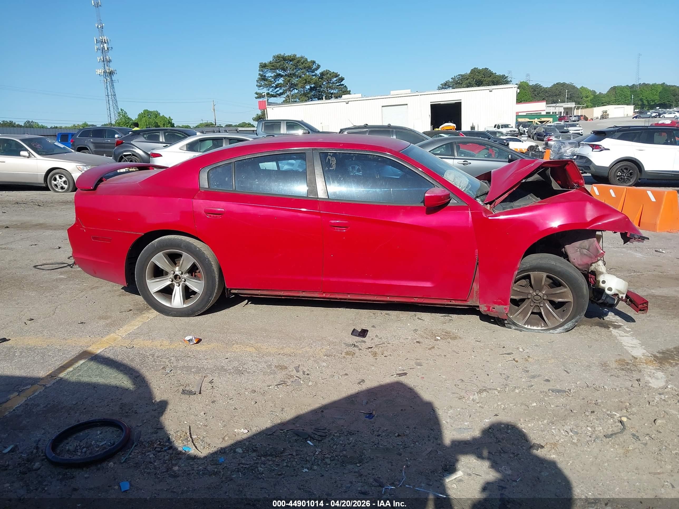 2011 Dodge Charger   Red vin: 2B3CL3CG9BH527095