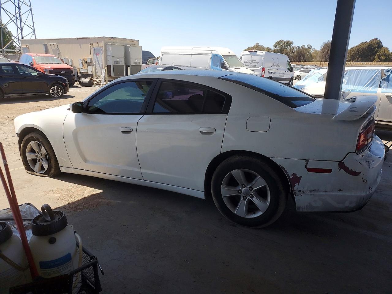 2011 Dodge Charger Base White vin: 2B3CL3CG9BH577169