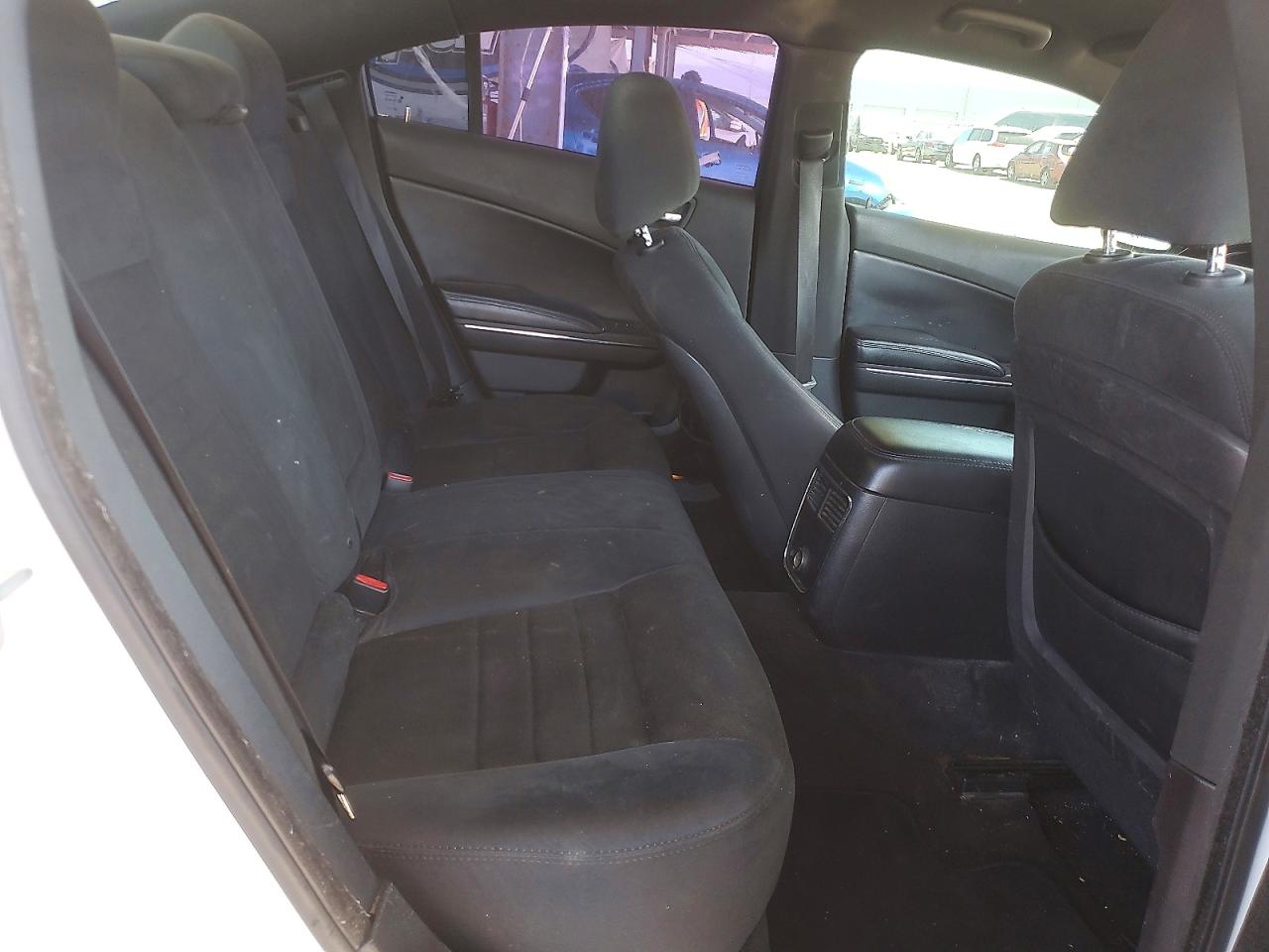 2011 Dodge Charger Base White vin: 2B3CL3CG9BH577169