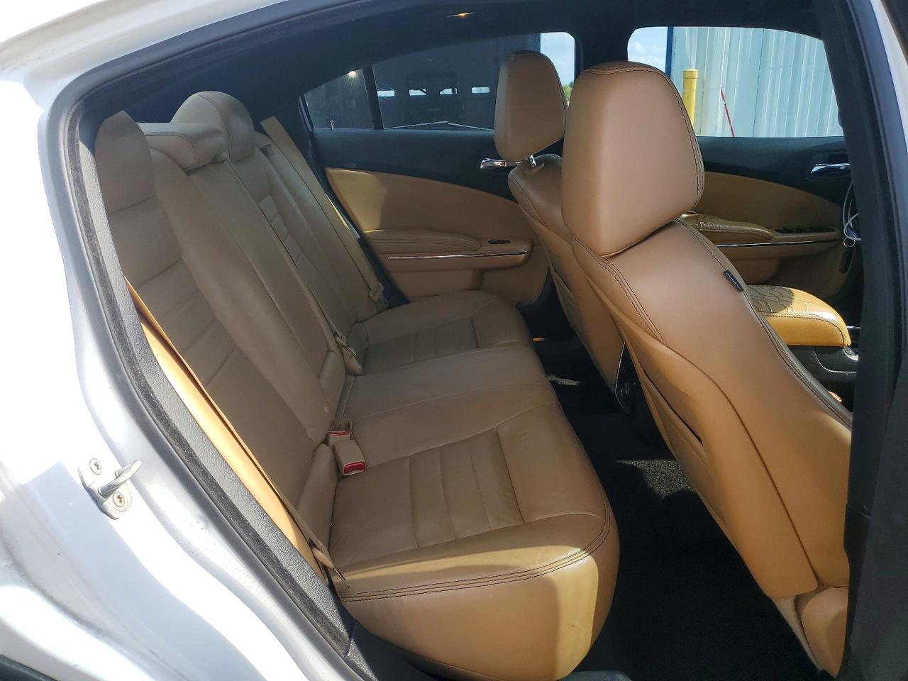 2011 Dodge Charger White vin: 2B3CL3CG9BH592867