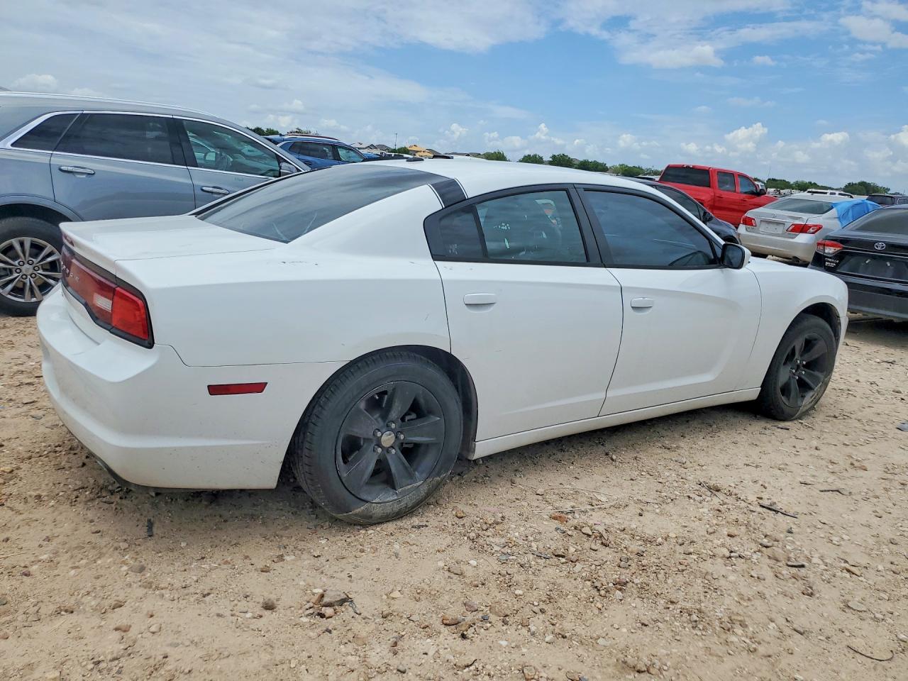 2011 Dodge Charger White vin: 2B3CL3CGXBH560171