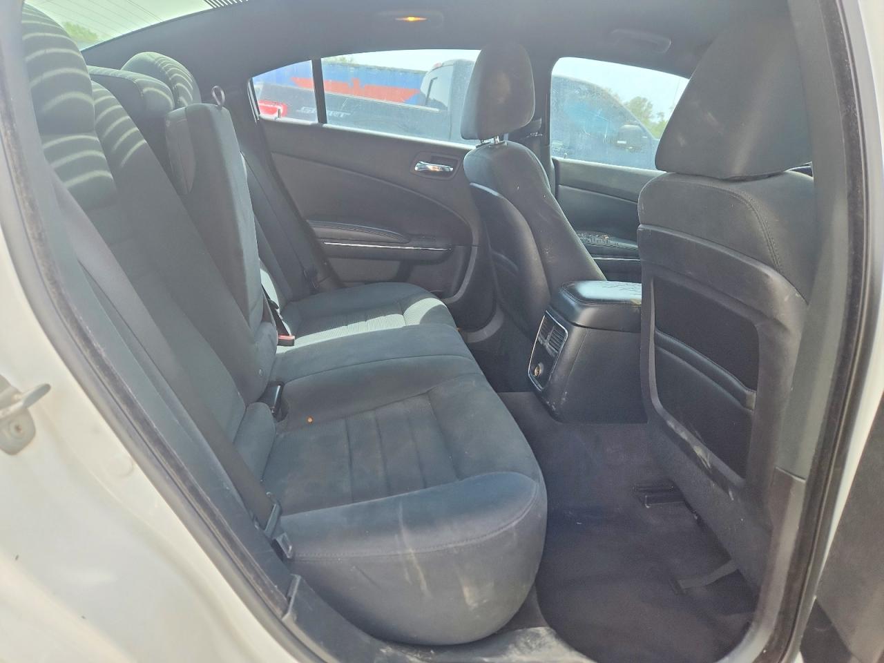2011 Dodge Charger White vin: 2B3CL3CGXBH578072