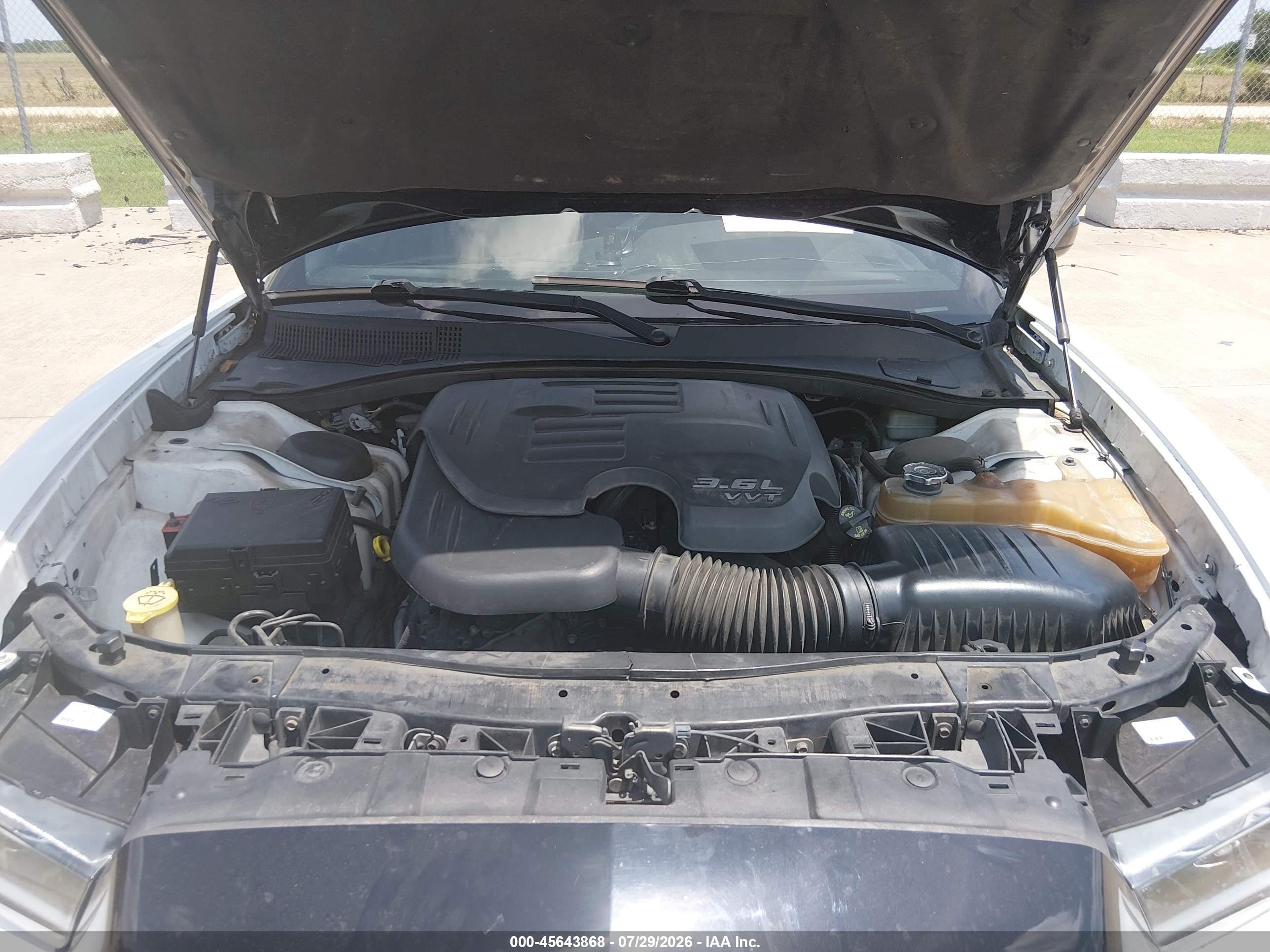2011 Dodge Charger Белый vin: 2B3CL3CGXBH606291