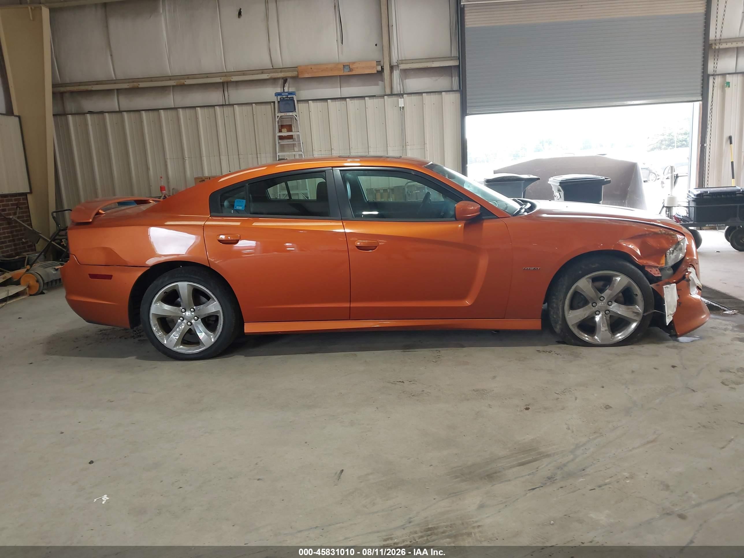 2011 Dodge Charger R/t Gold vin: 2B3CL5CT2BH526024