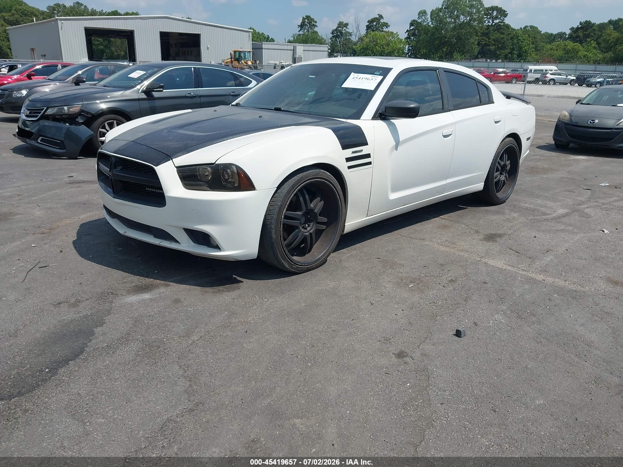 2011 Dodge Charger R/t White vin: 2B3CL5CT5BH555100