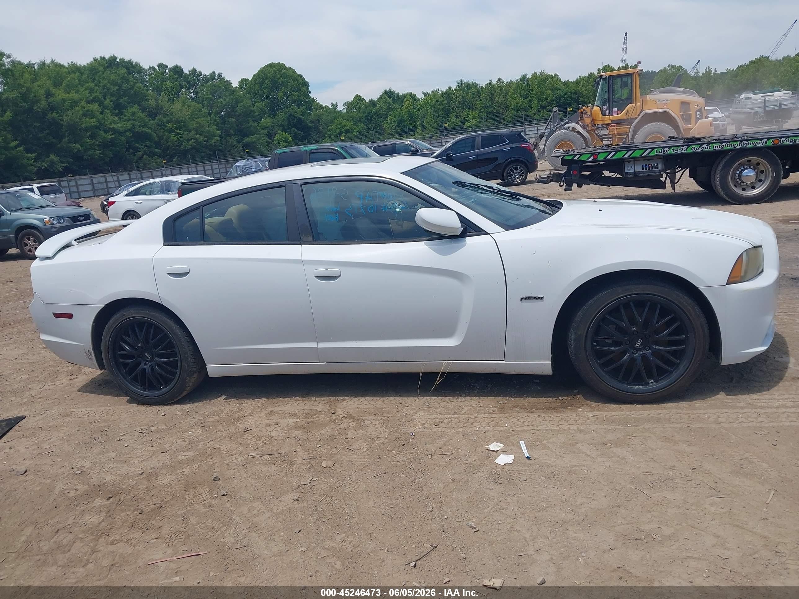2011 Dodge Charger R/t White vin: 2B3CL5CT5BH609236