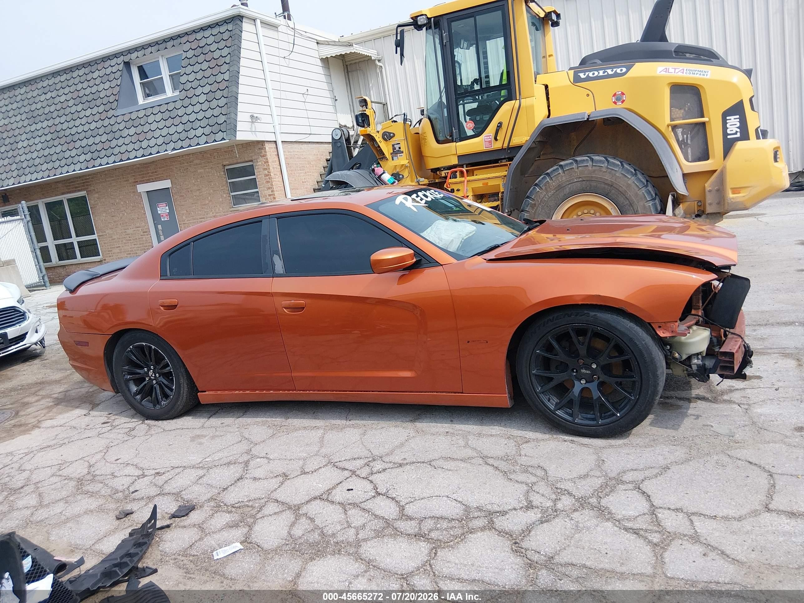 2011 Dodge Charger R/t Orange vin: 2B3CL5CT6BH609620