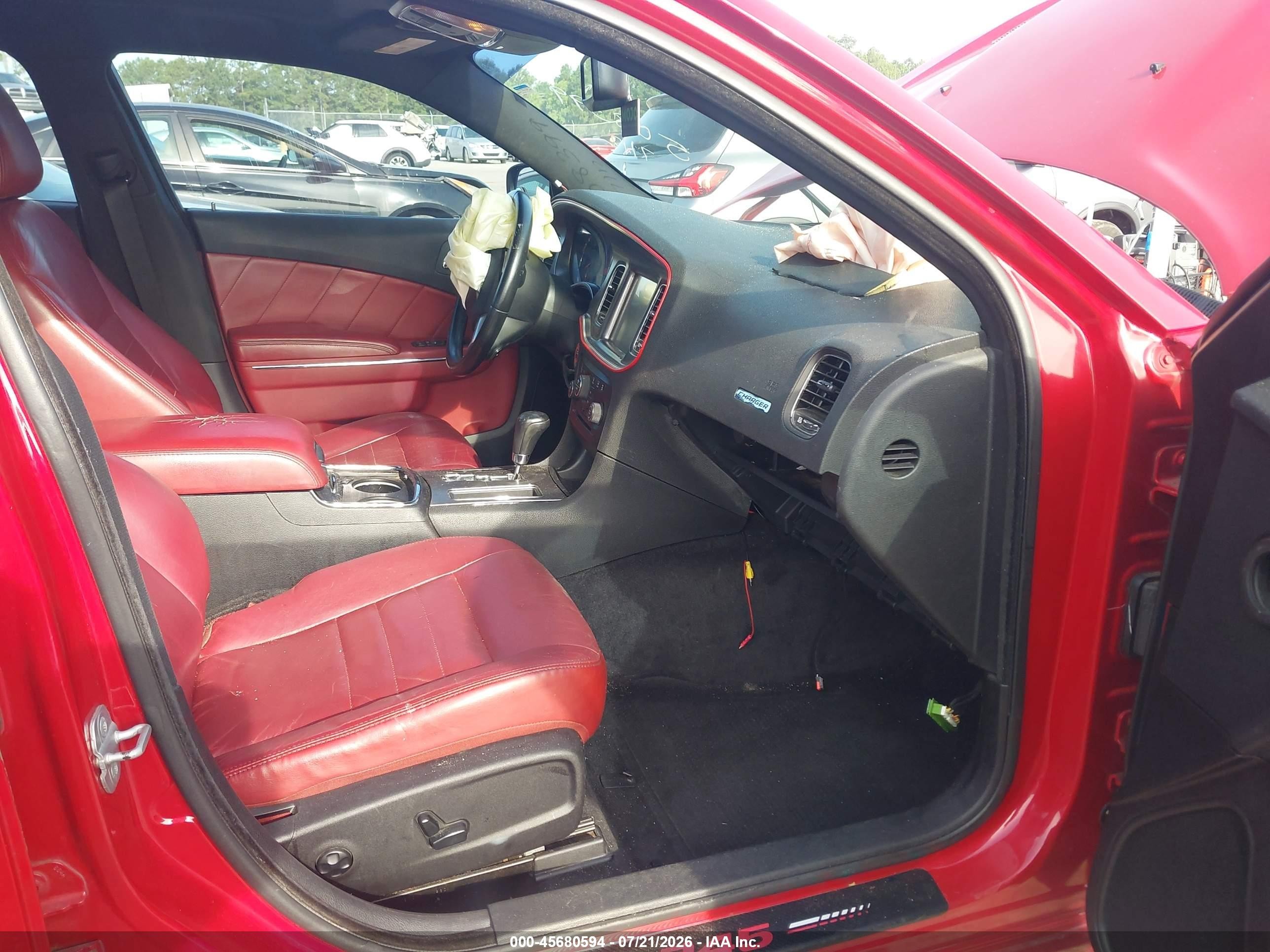 2011 Dodge Charger R/t Red vin: 2B3CL5CTXBH508399