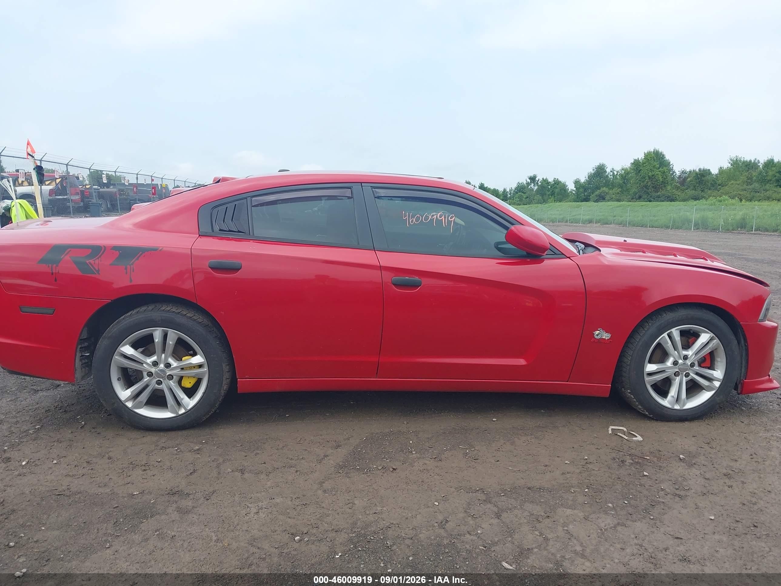 2011 Dodge Charger R/t Red vin: 2B3CM5CT2BH567931