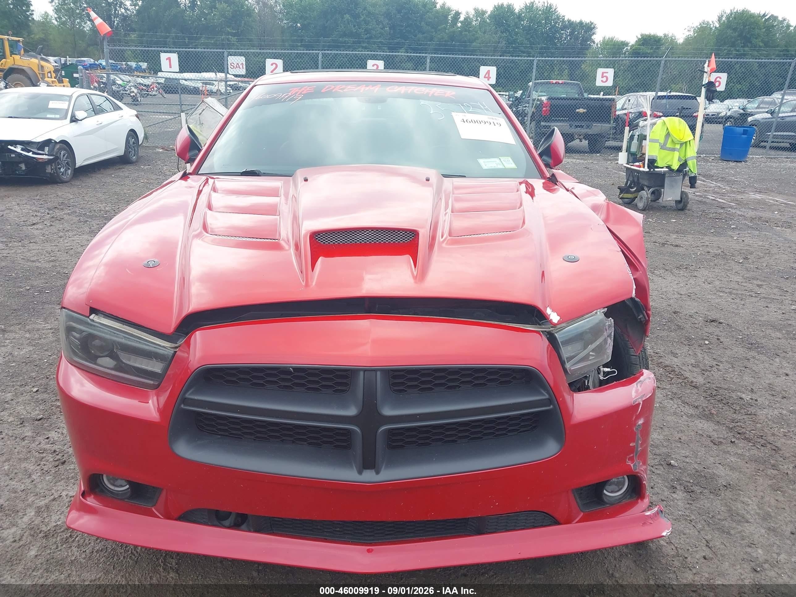 2011 Dodge Charger R/t Red vin: 2B3CM5CT2BH567931