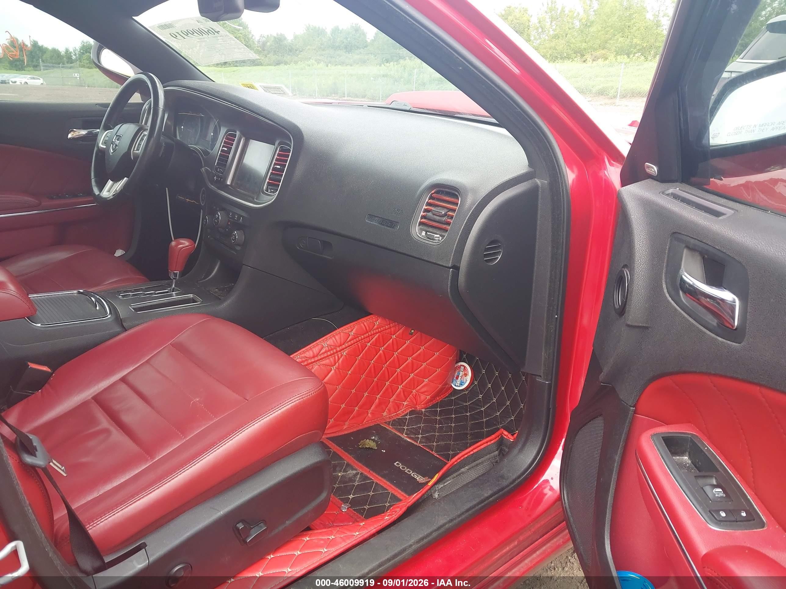 2011 Dodge Charger R/t Red vin: 2B3CM5CT2BH567931