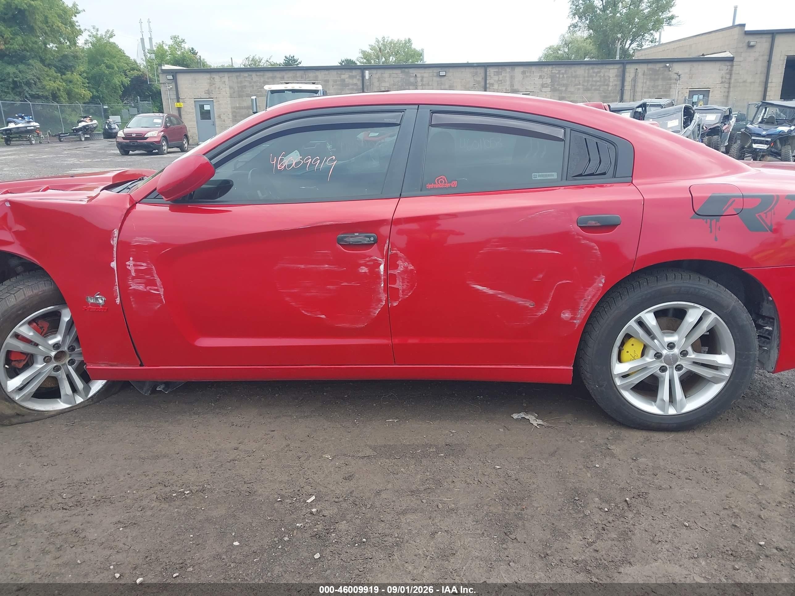 2011 Dodge Charger R/t Red vin: 2B3CM5CT2BH567931
