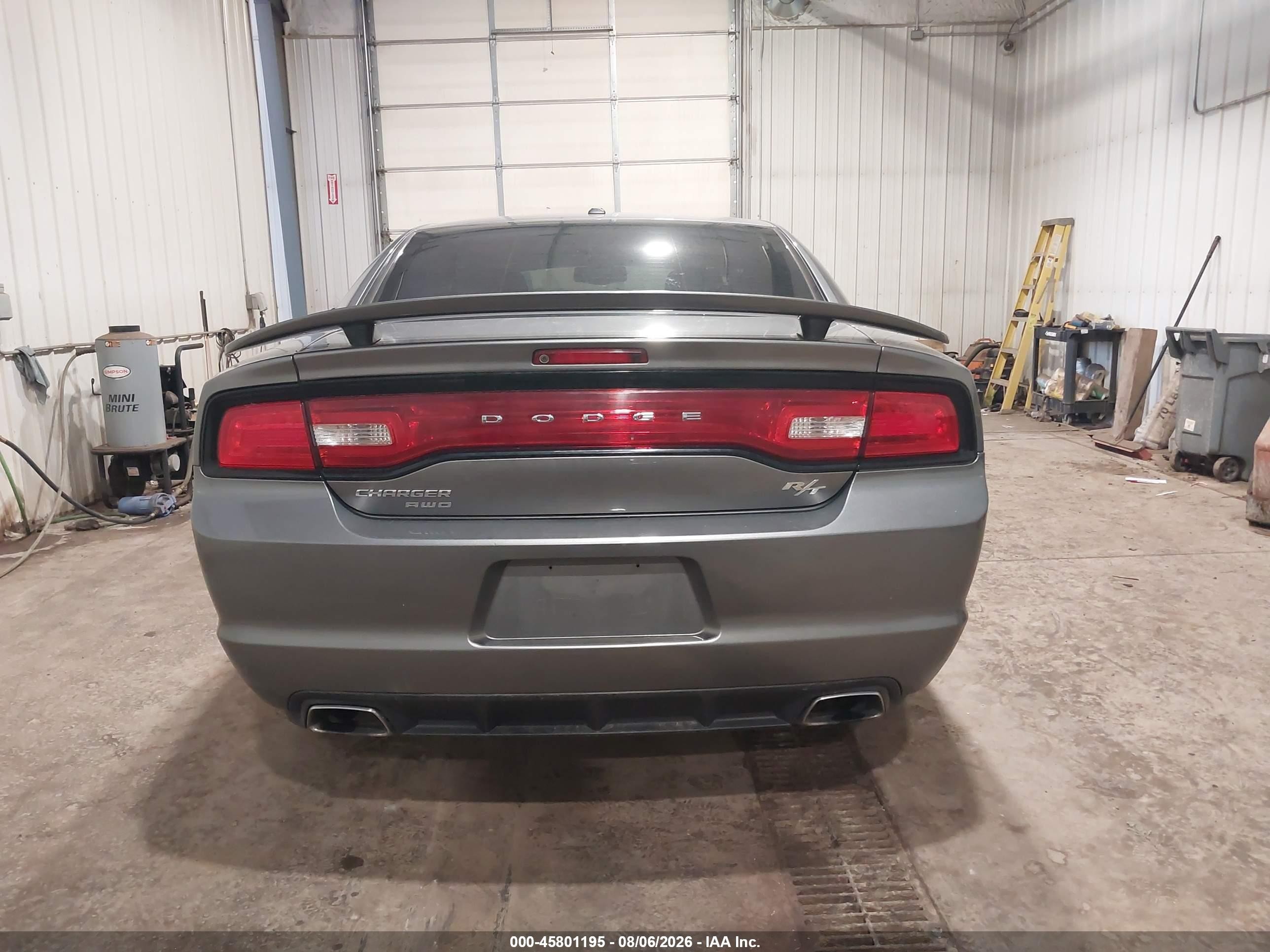2011 Dodge Charger R/t Серый vin: 2B3CM5CT9BH611214