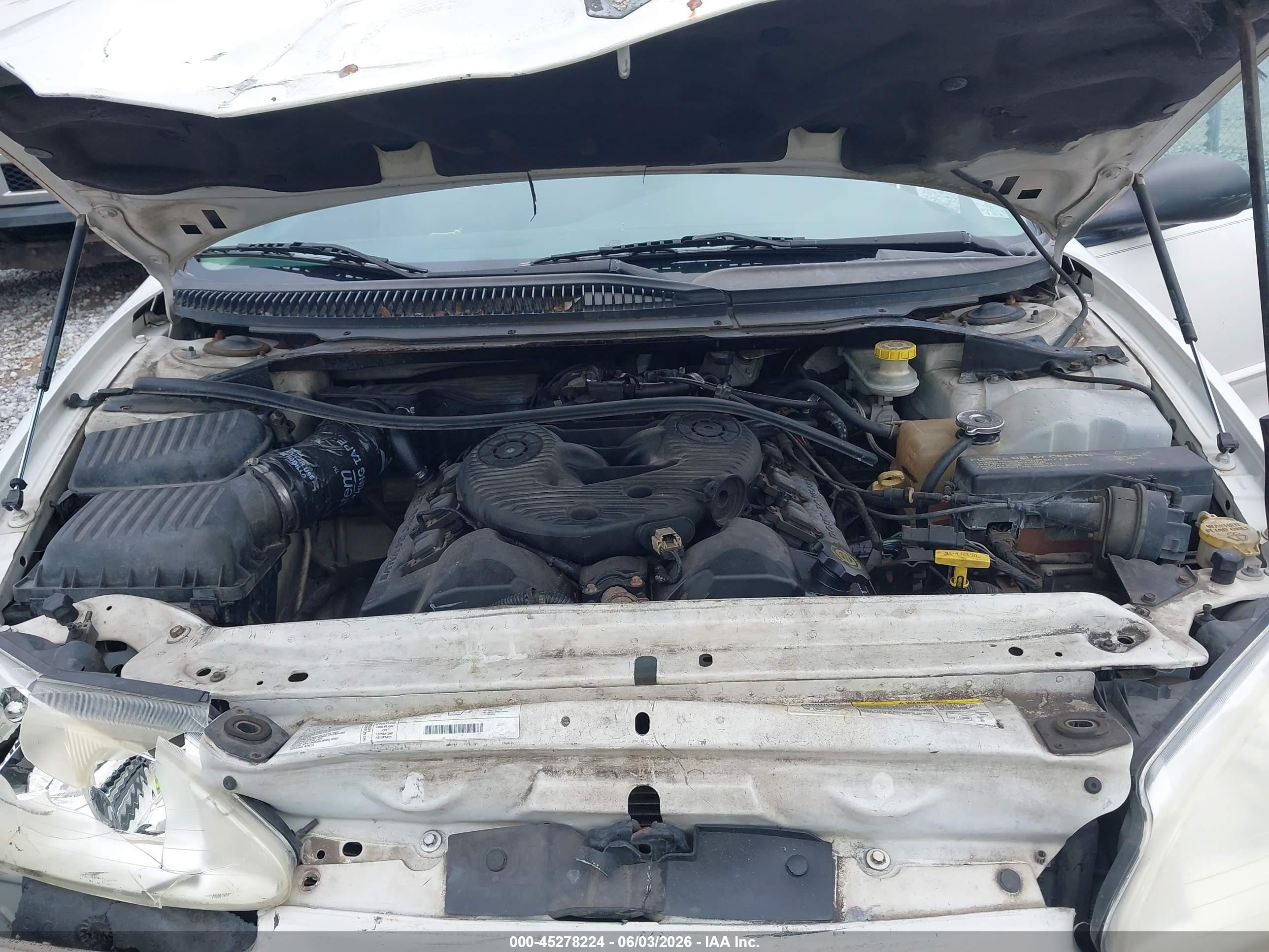 2004 Dodge Intrepid Se White vin: 2B3HD46R04H610570