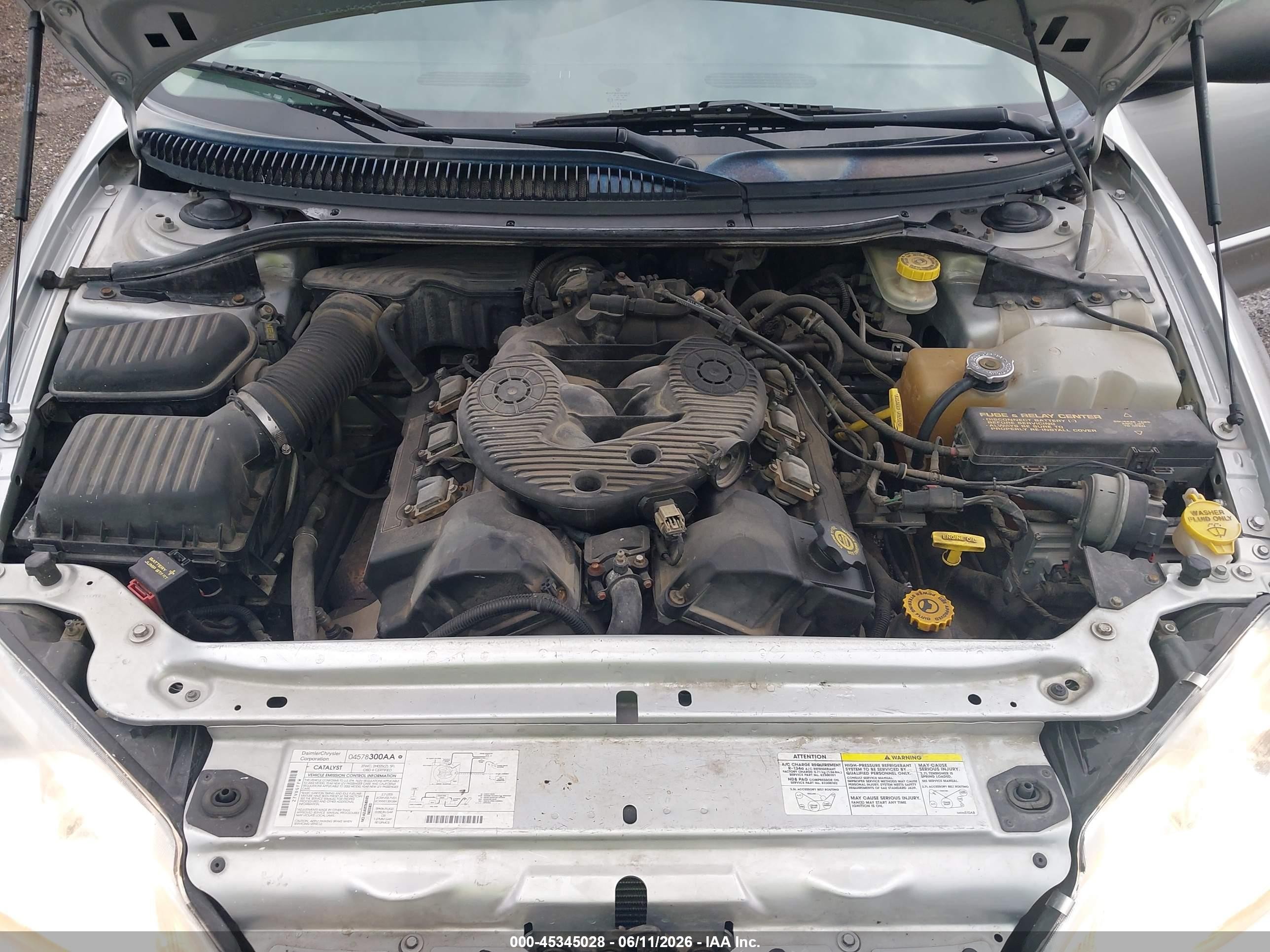 2002 Dodge Intrepid Se Silver vin: 2B3HD46R12H281228
