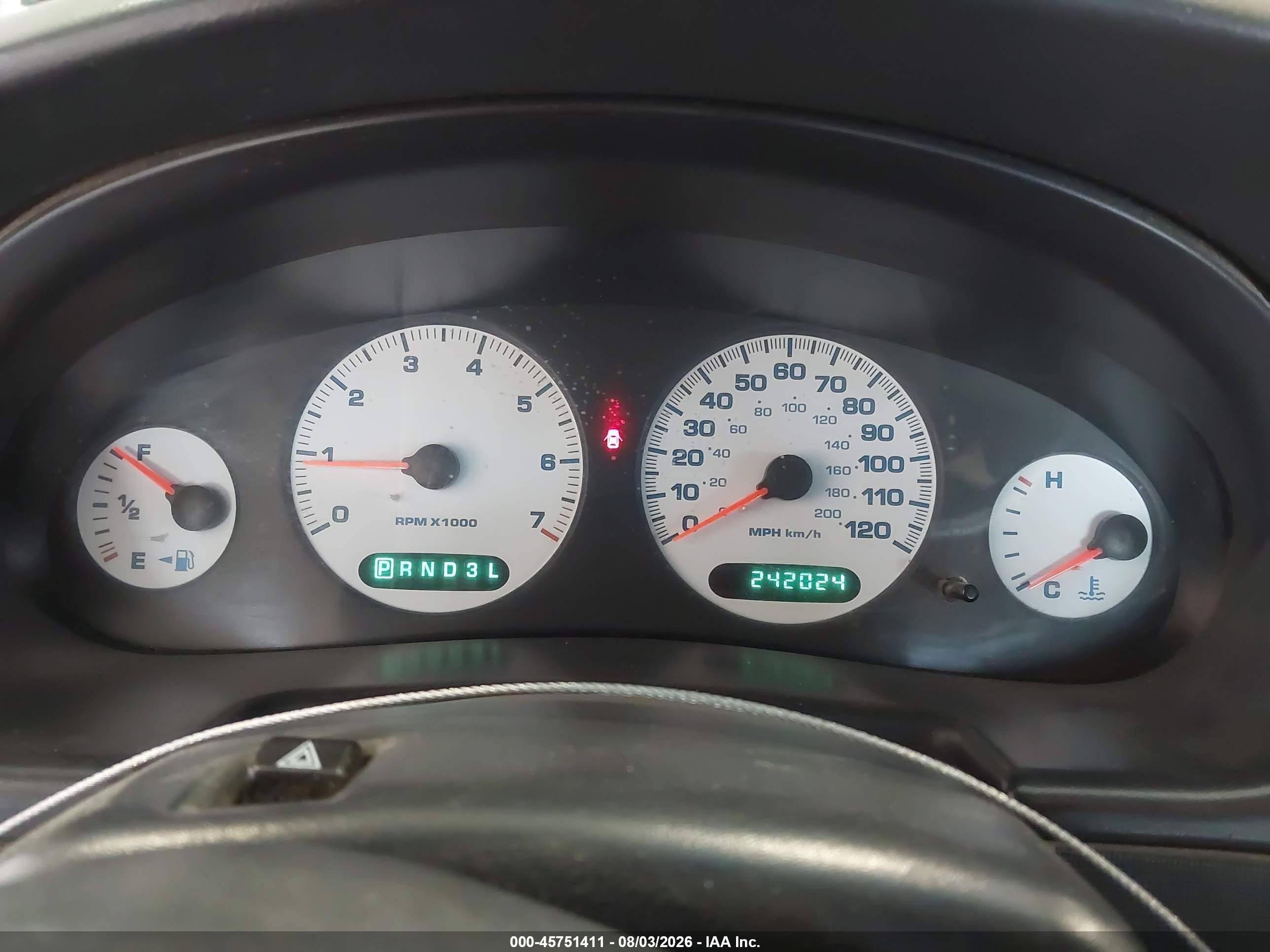 1999 Dodge Intrepid   White vin: 2B3HD46R1XH797841