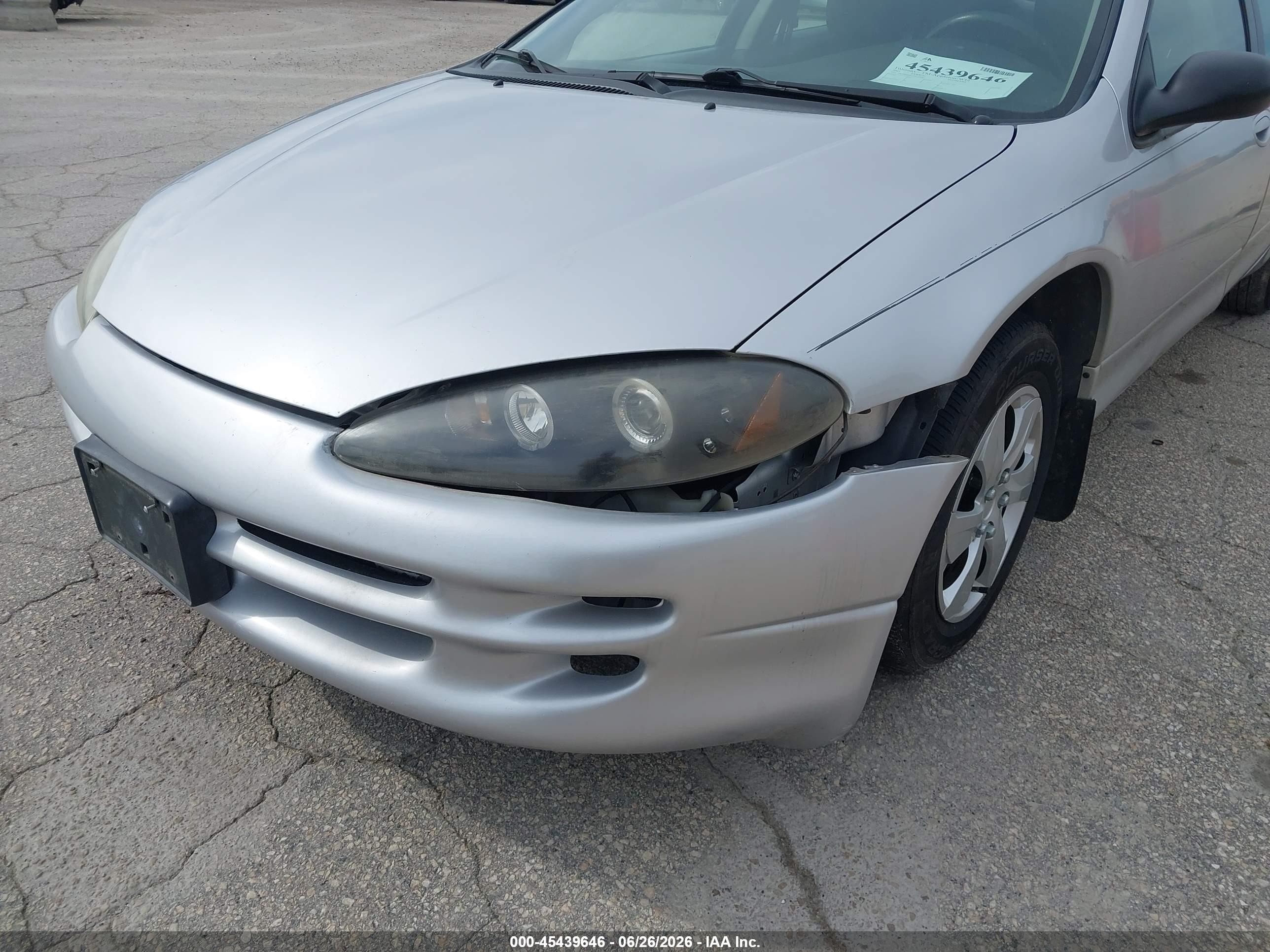 2003 Dodge Intrepid Se Silver vin: 2B3HD46R23H516995