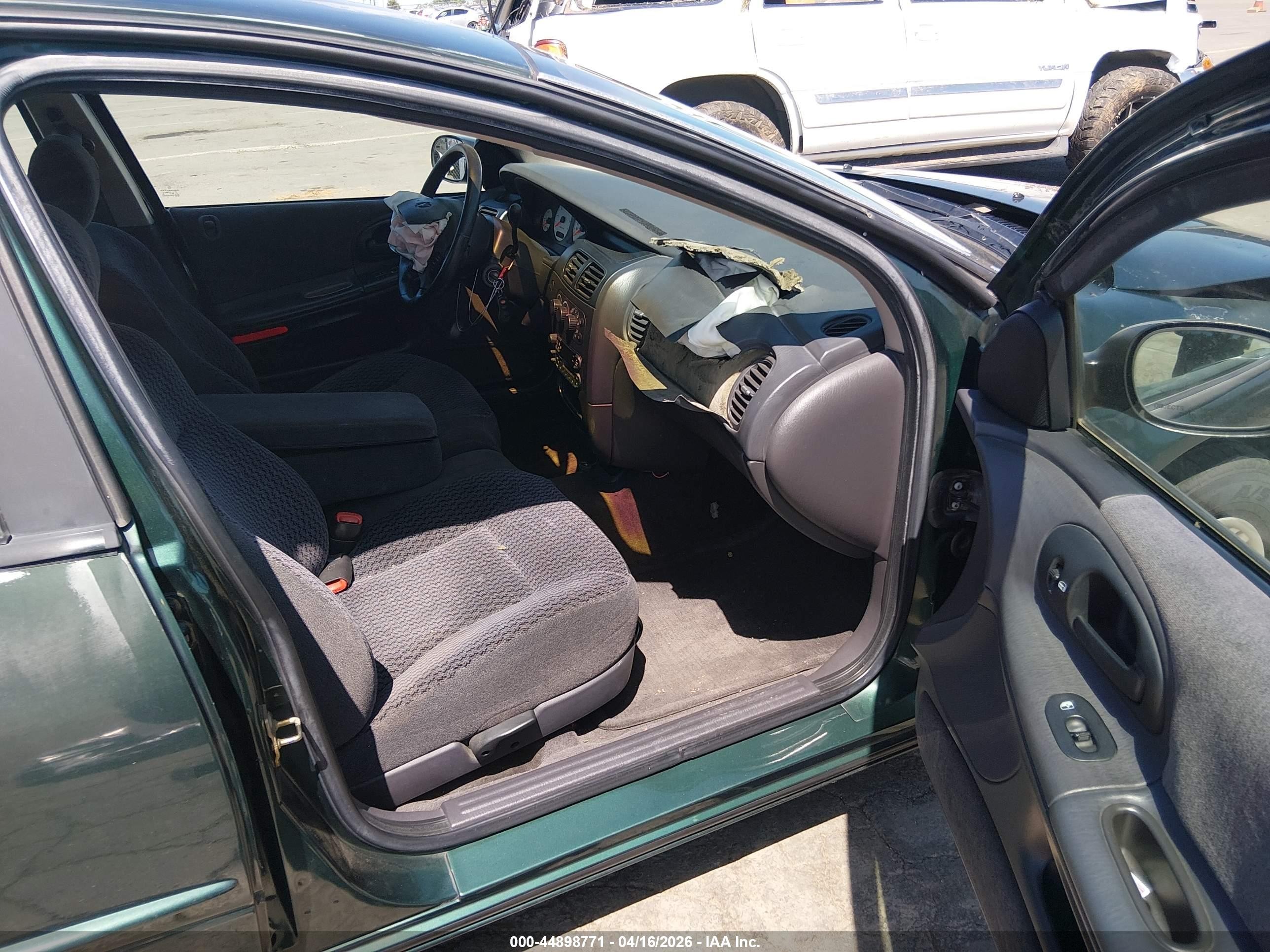 1999 Dodge Intrepid   Green vin: 2B3HD46R5XH668548