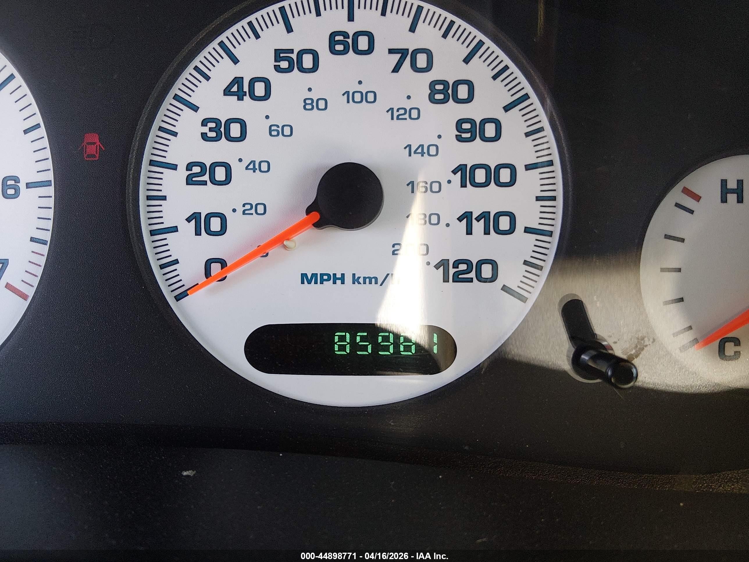 1999 Dodge Intrepid   Green vin: 2B3HD46R5XH668548