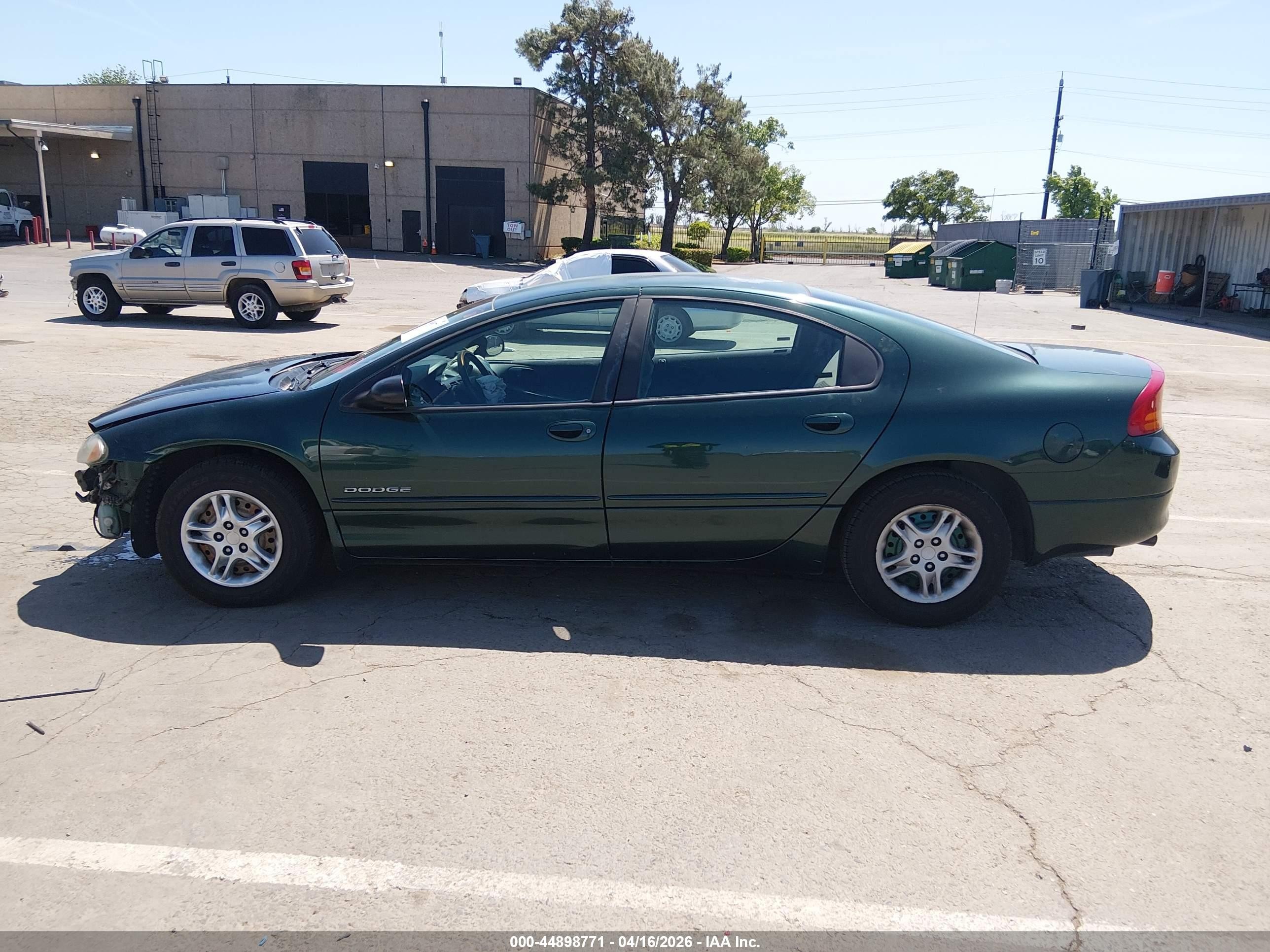 1999 Dodge Intrepid   Green vin: 2B3HD46R5XH668548