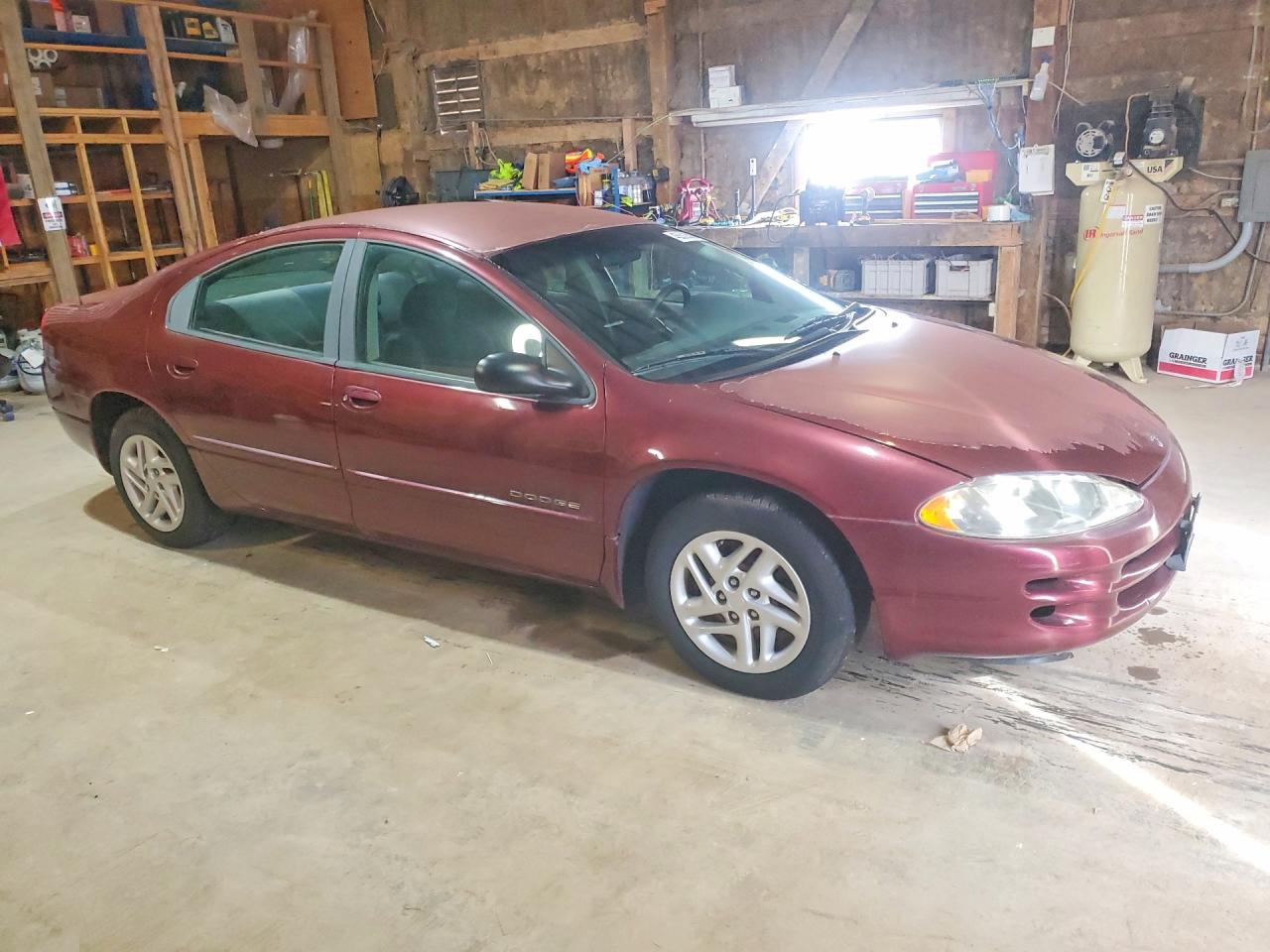 2000 Dodge Intrepid Burgundy vin: 2B3HD46R5YH223907