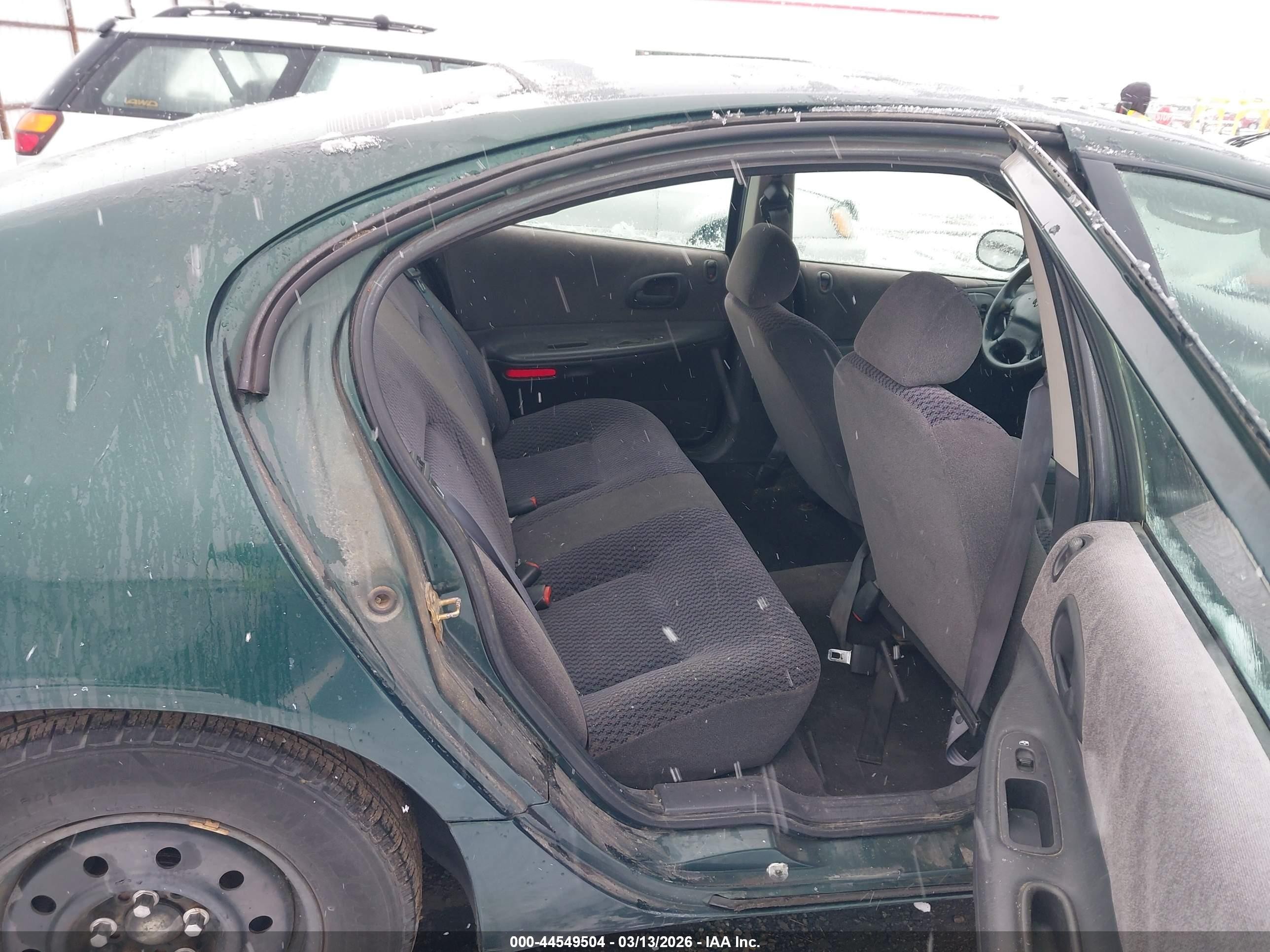 1999 Dodge Intrepid   Green vin: 2B3HD46R6XH703937